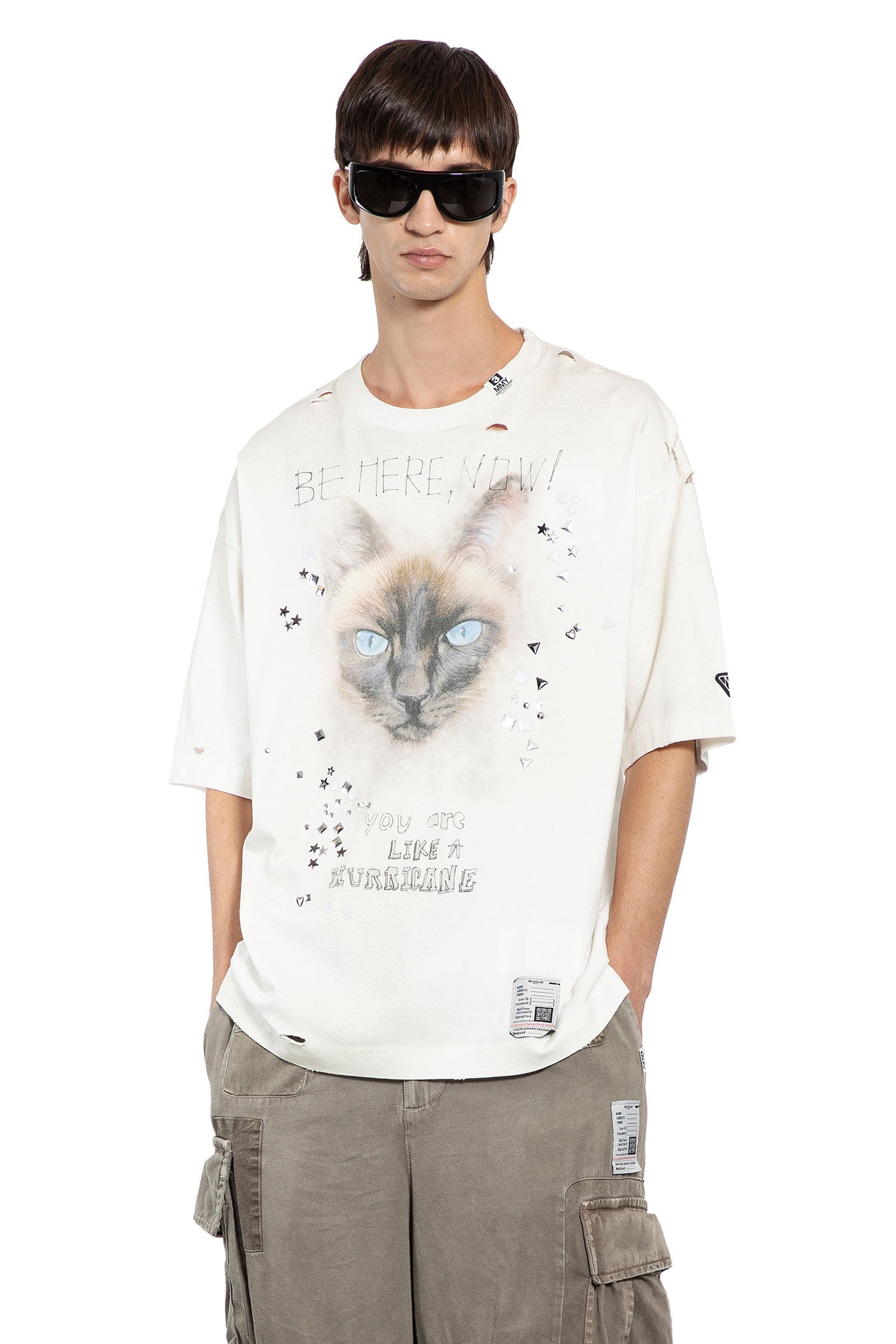 Embellished Distressed Tee - Antonioli.eu