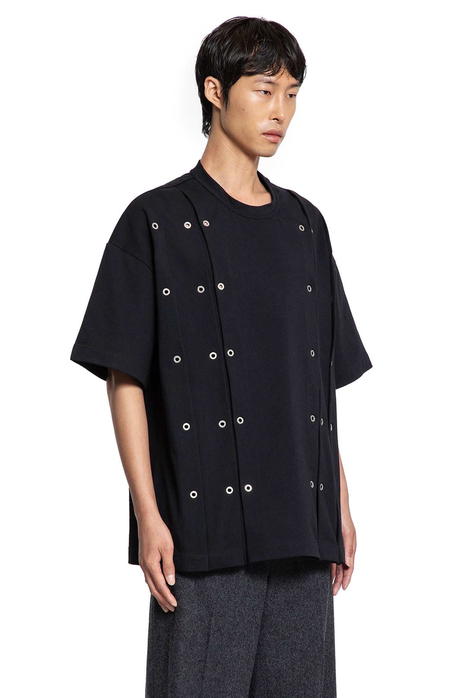 Crewneck T-Shirt with Eyelets - Antonioli.eu