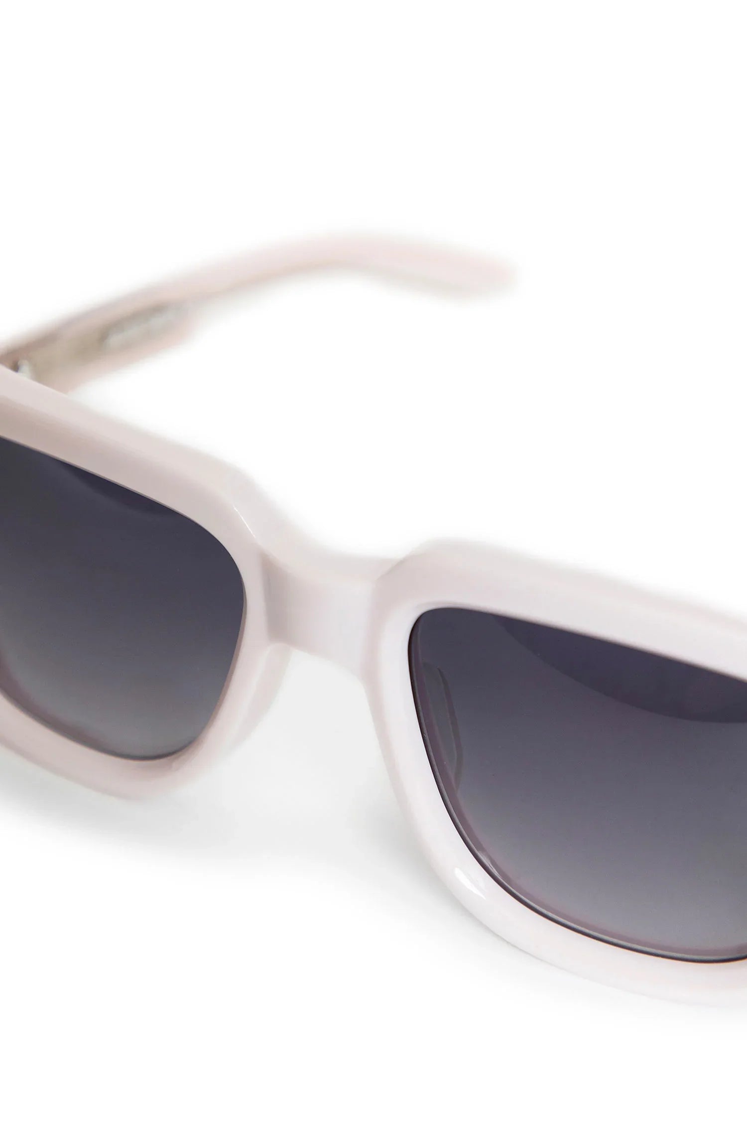 Hopper Goods collaboration Taos sunglasses - Antonioli.eu