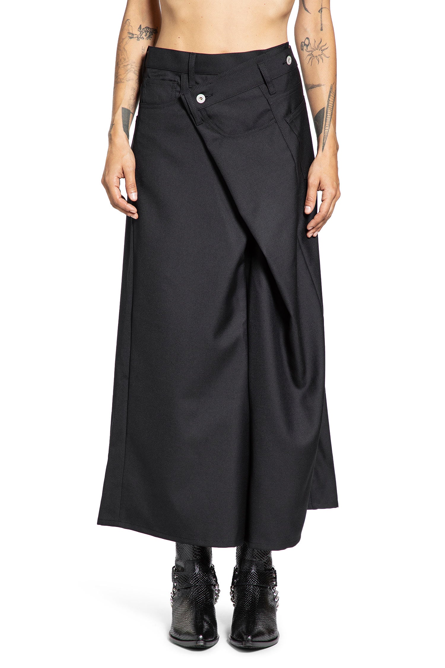 Wrap Front Skirt in Wool
