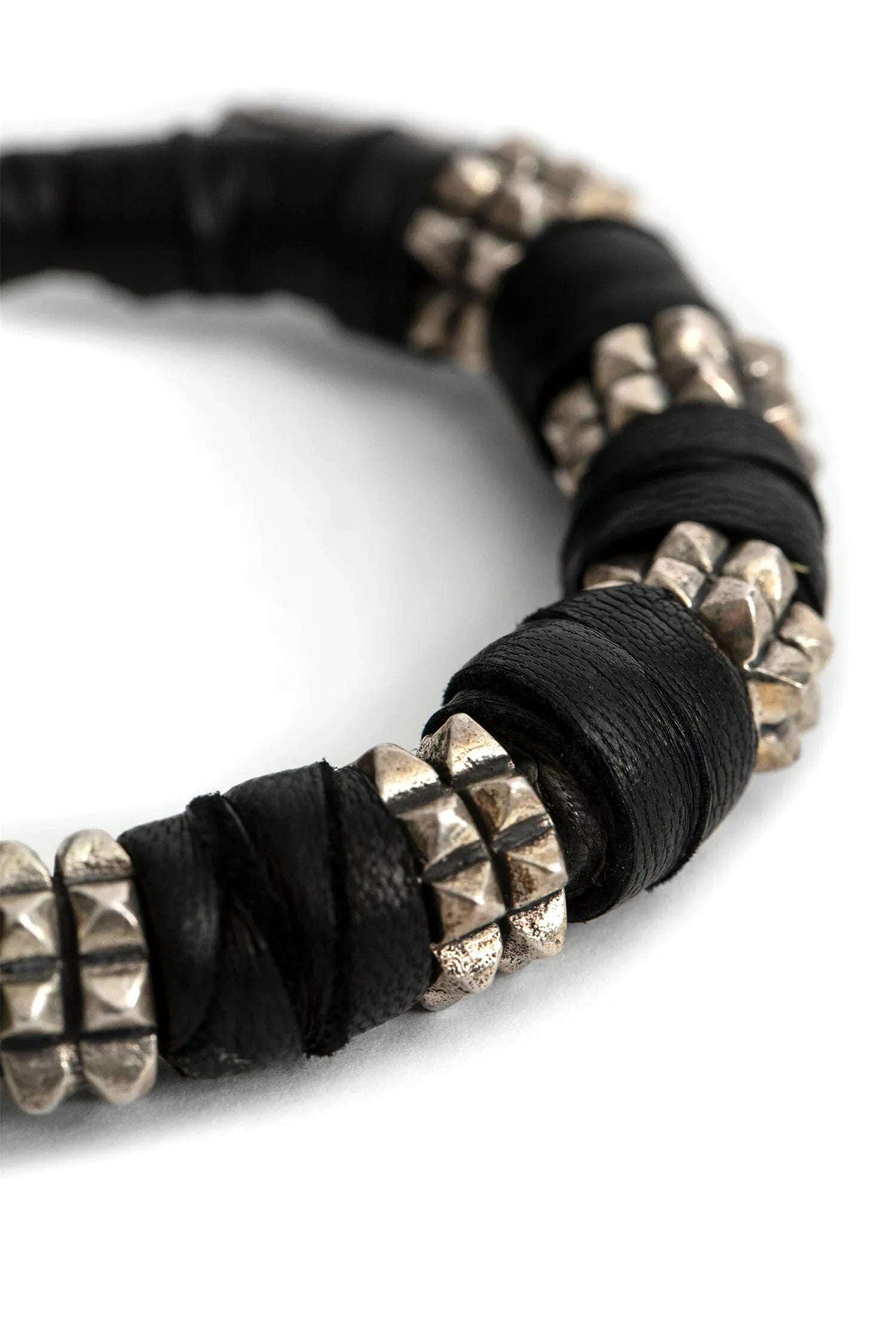Leather And Silver Pyramid Block Bracelet - Antonioli.eu