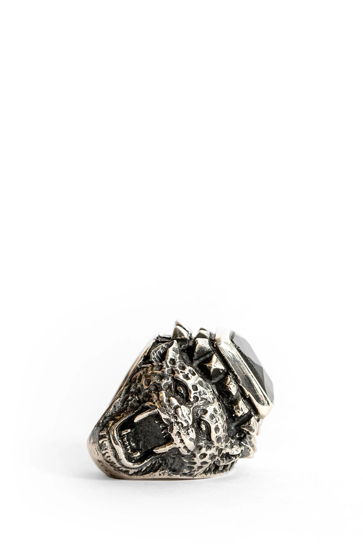 J-Stud Onyx Ring - Antonioli.eu
