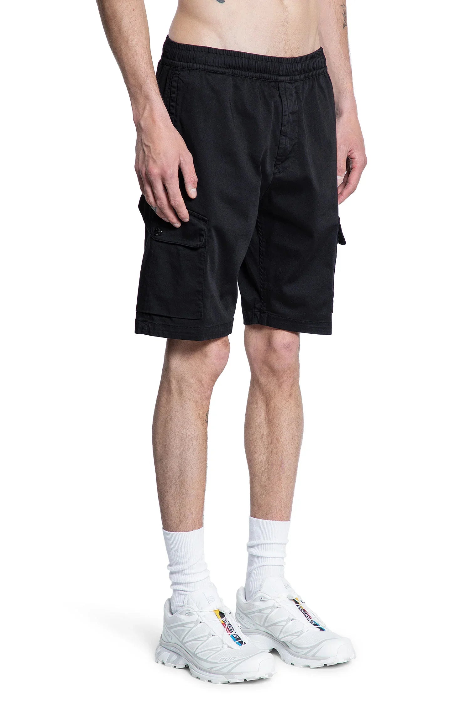 STONE ISLAND MAN BLACK SHORTS & SKIRTS - Antonioli.eu