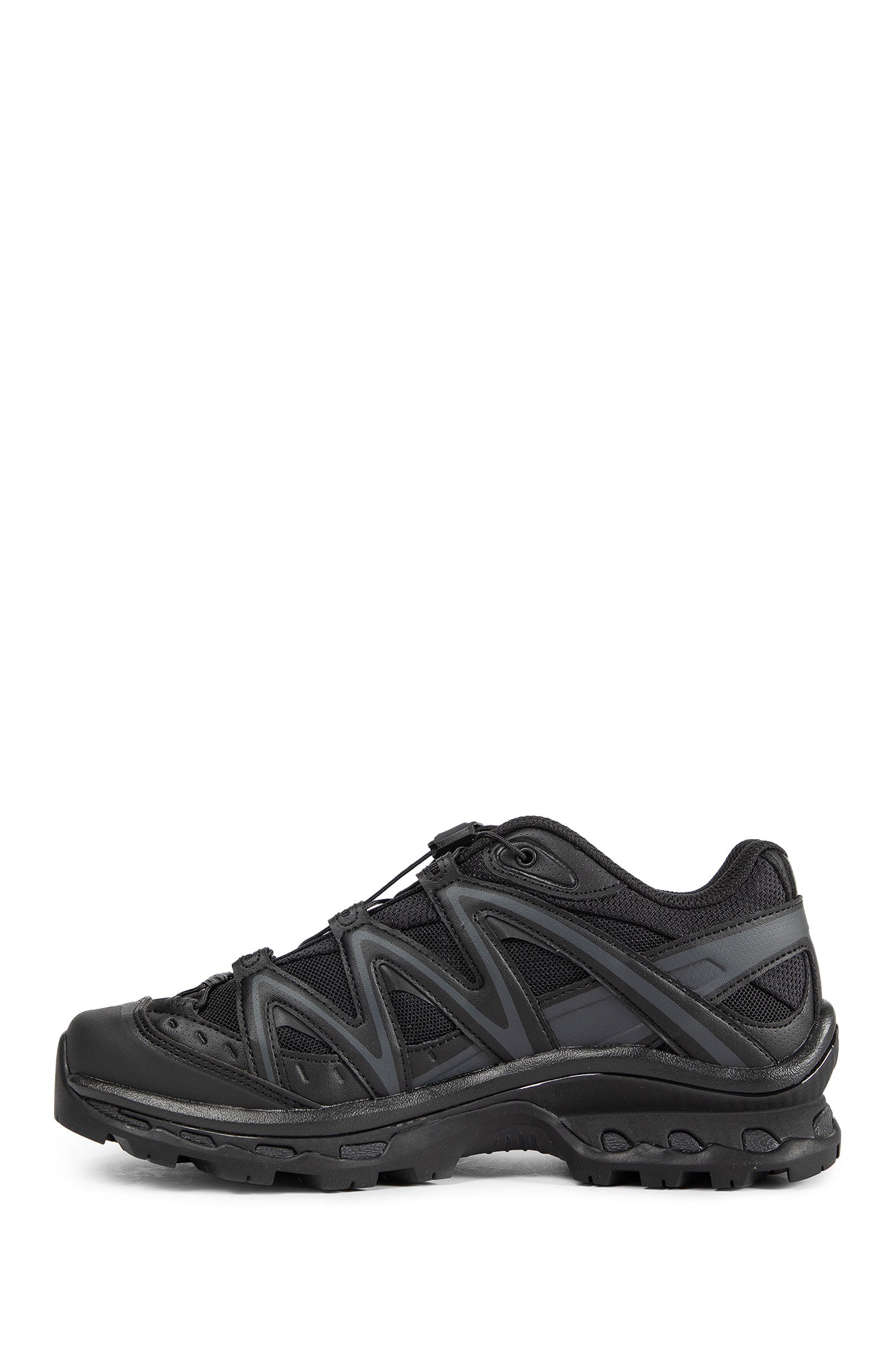 XT-Quest Sneakers
