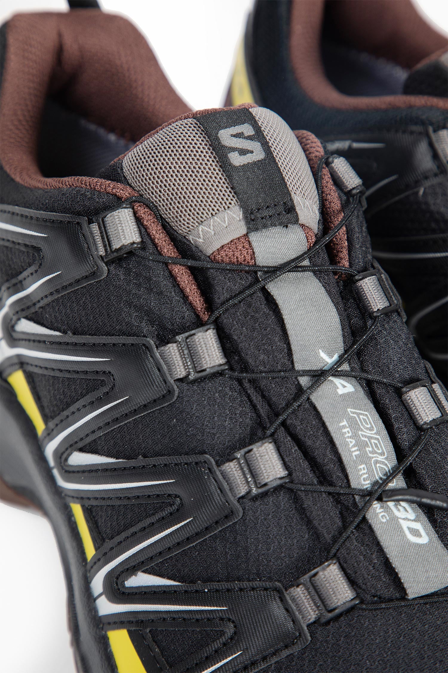 XA PRO 3D Gore-Tex Sneakers