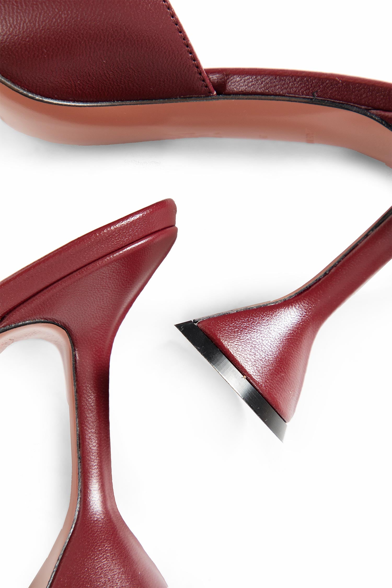 AMINA MUADDI WOMAN SANDALS & SLIDES - Antonioli.eu
