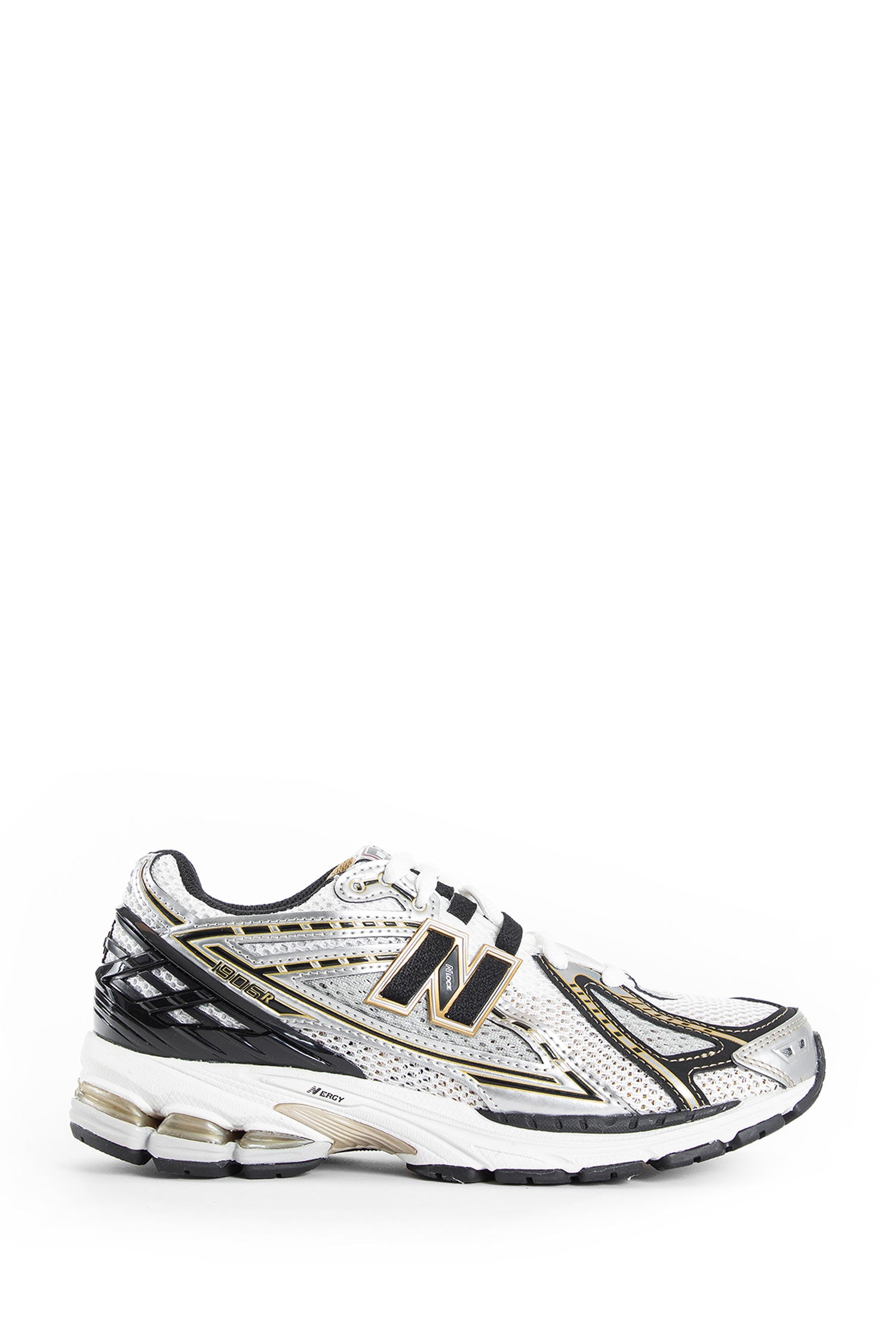 1906R Sneakers
