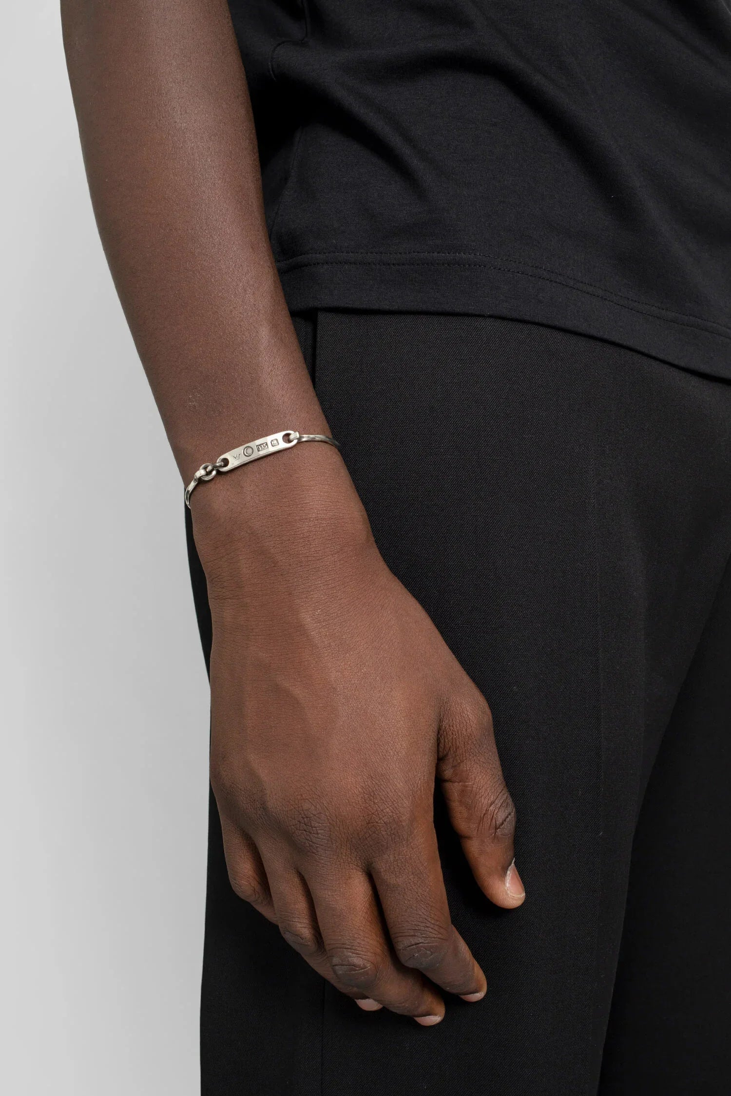 Tag Stamped Bracelet - Antonioli.eu