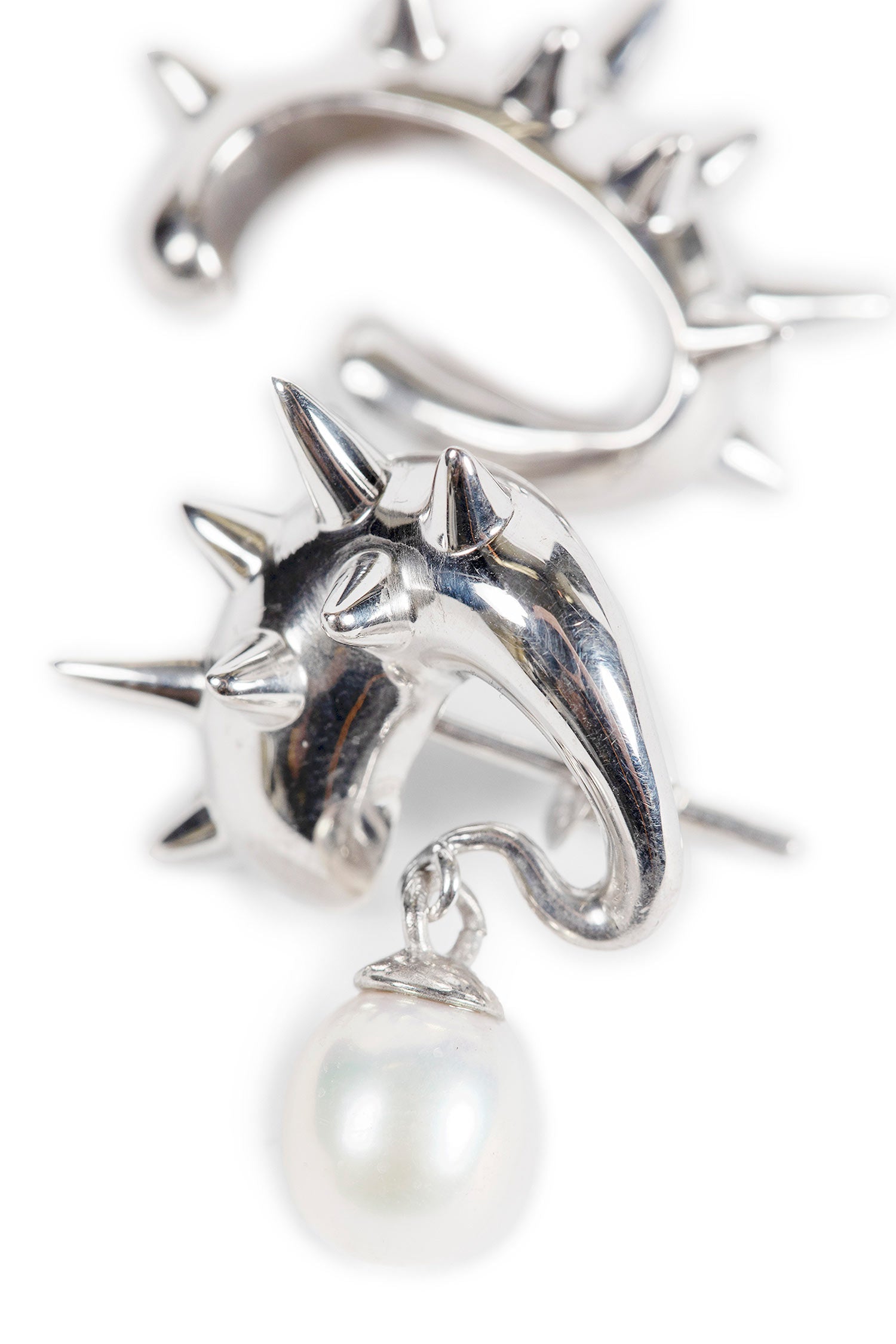 Mini Spike Alien Pearl Ear Set