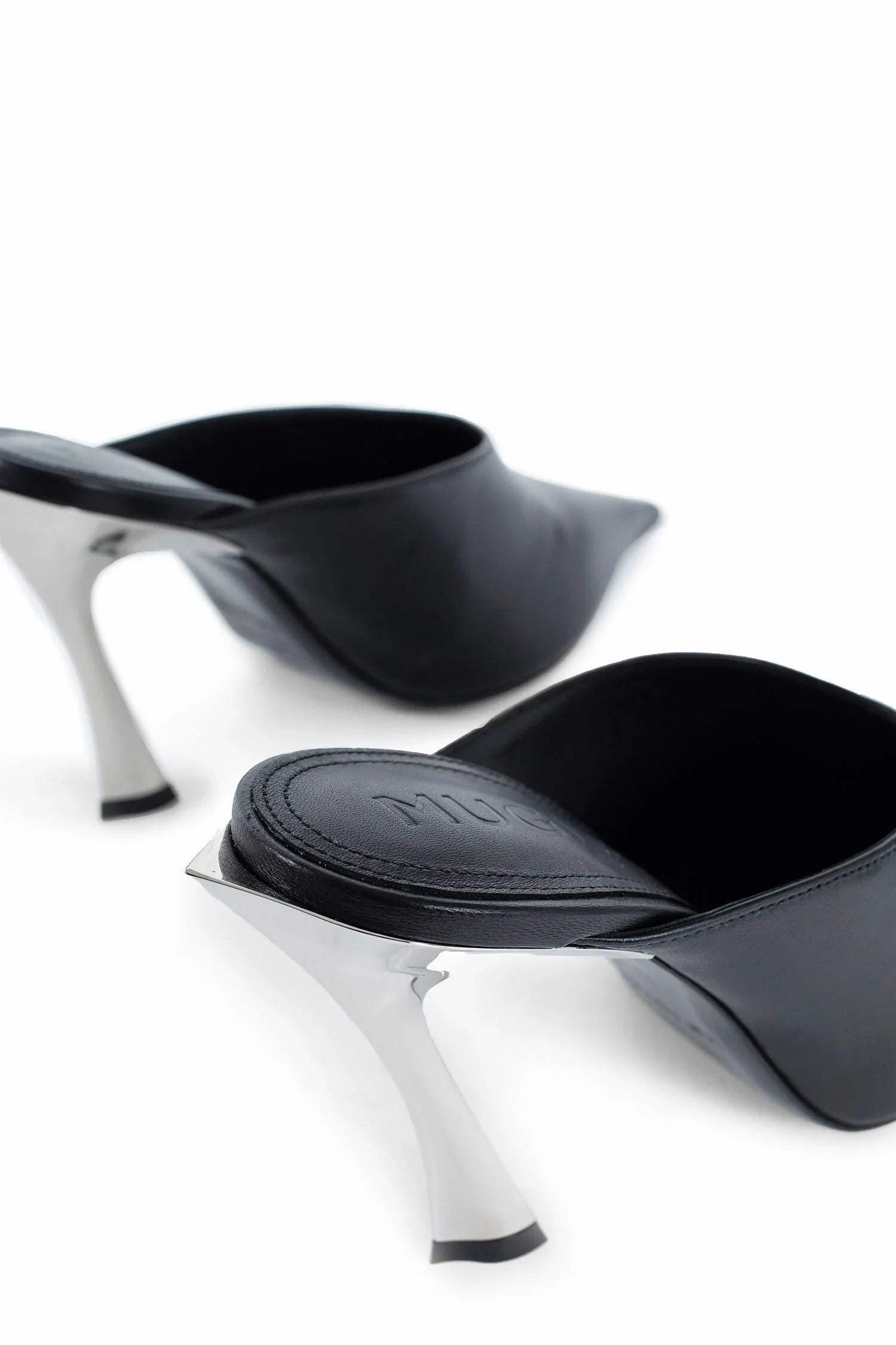 MUGLER WOMAN BLACK MULES - Antonioli.eu