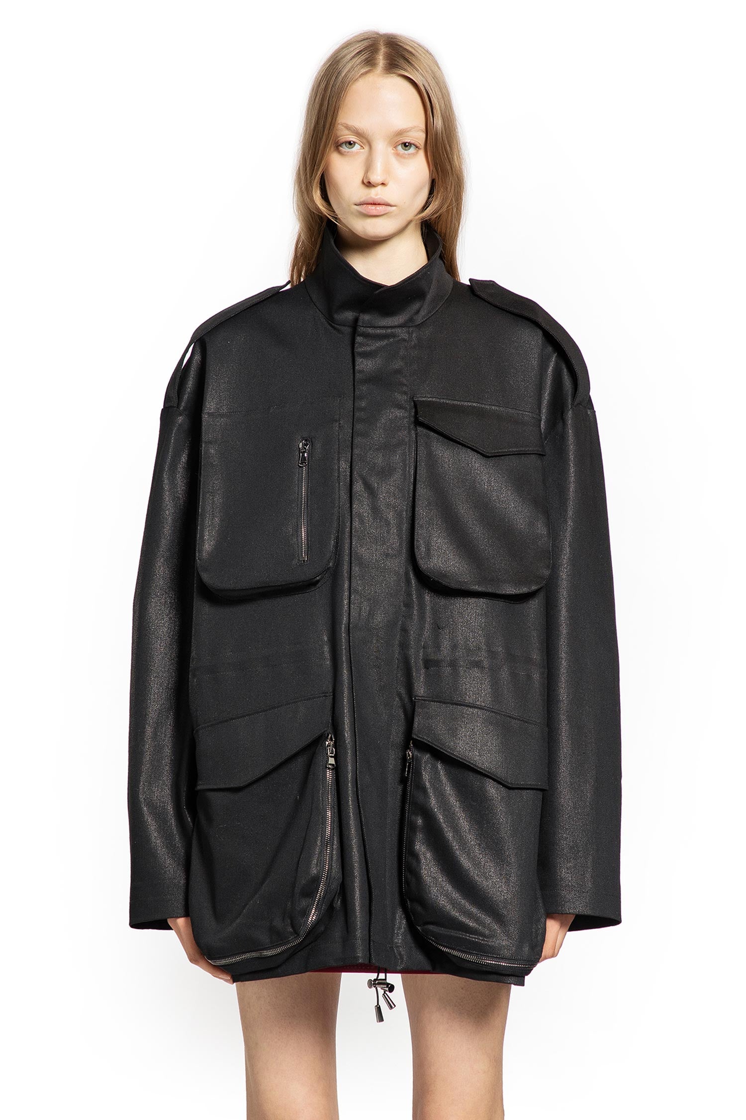 NENSI DOJAKA WOMAN BLACK COATS