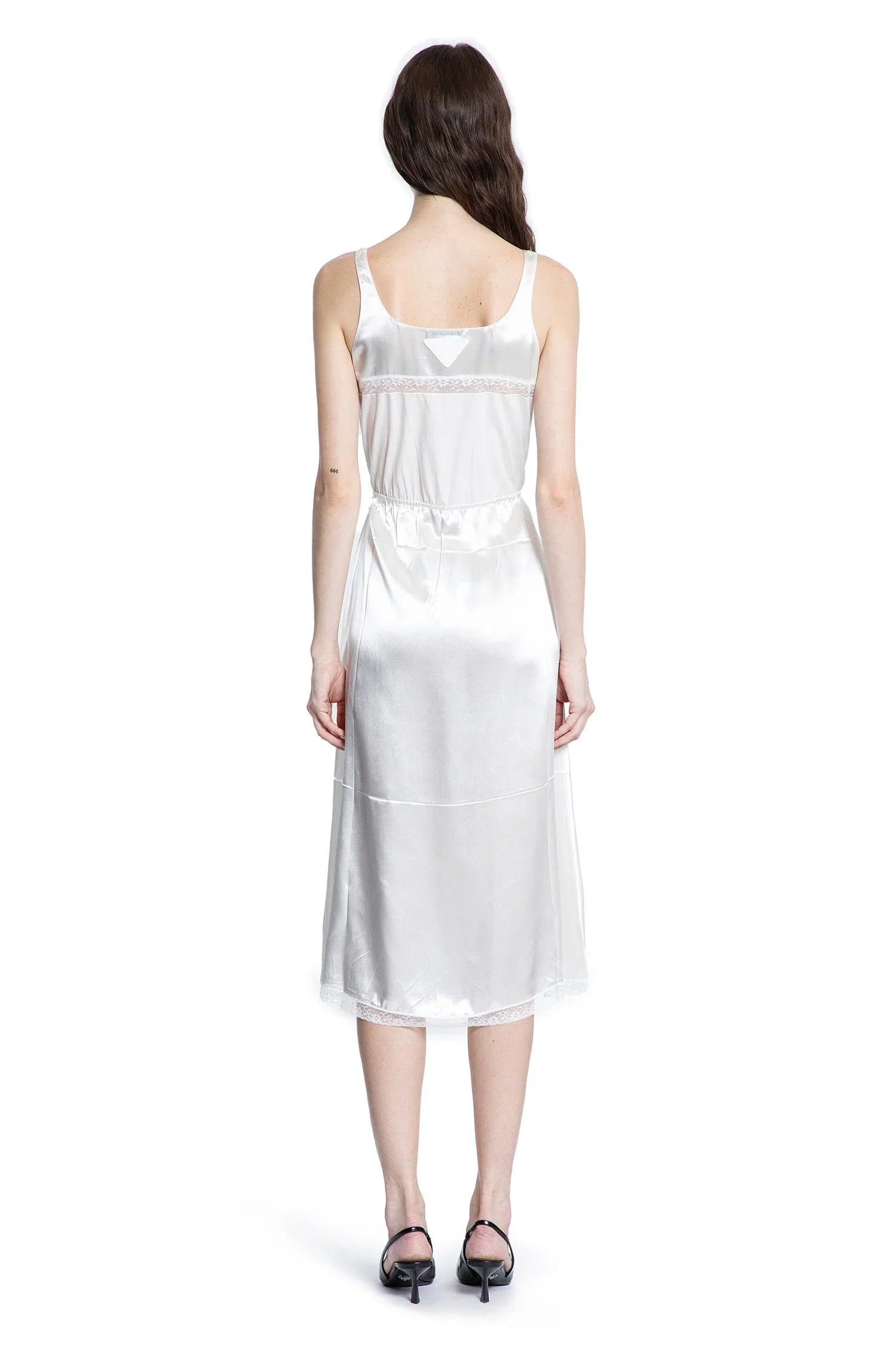 Embroidered old batiste dress - Antonioli.eu