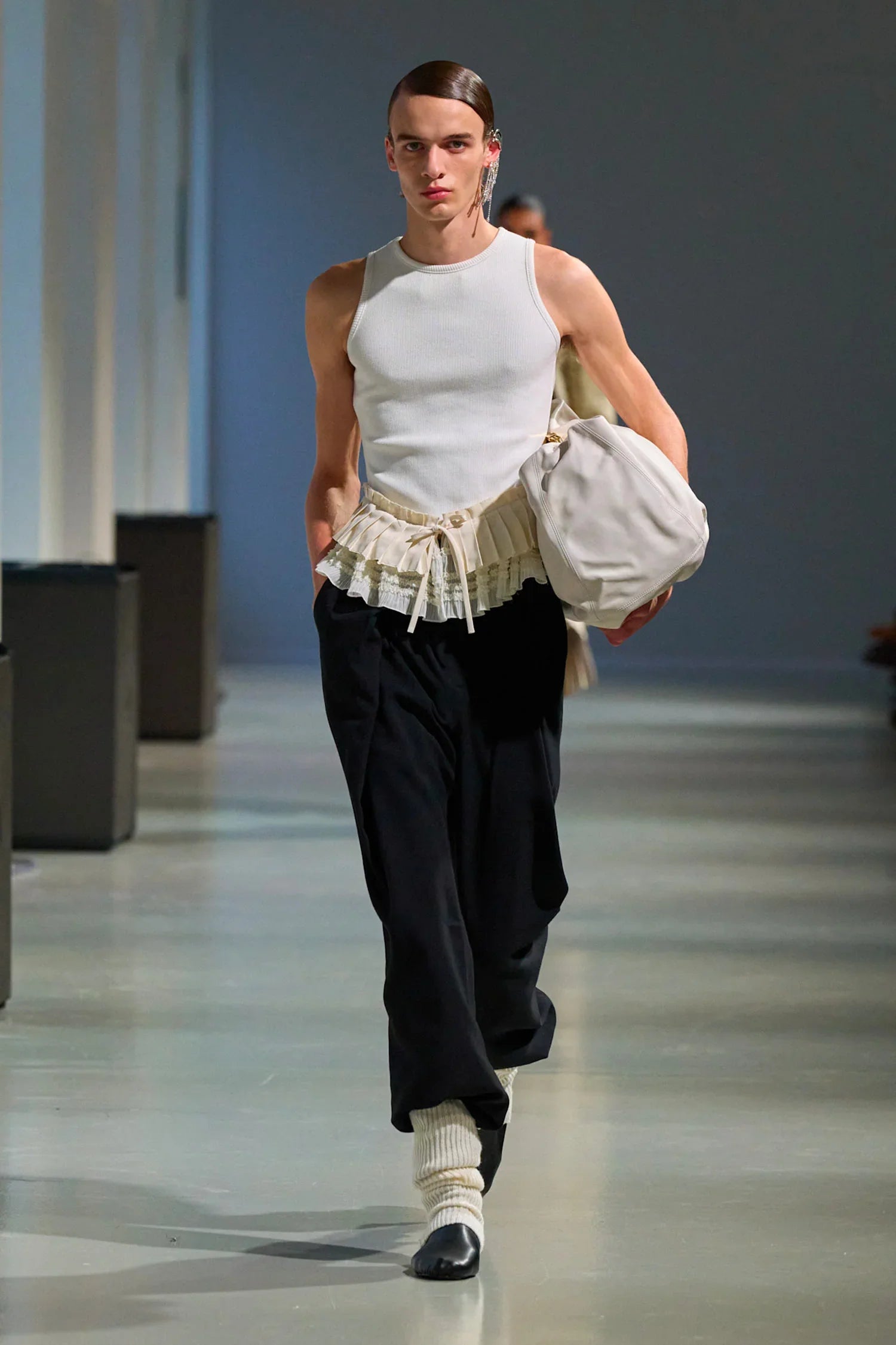 Pleated Wide Trousers - Antonioli.eu