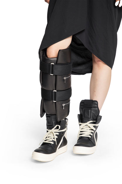 Hollywood cargo leg in soft grain cow leather - Antonioli.eu