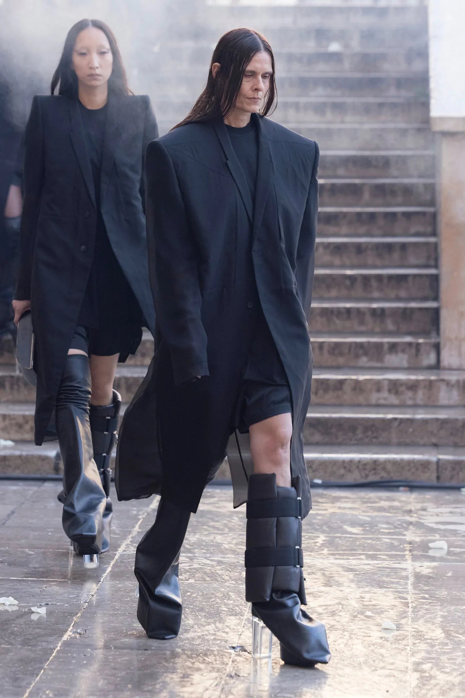Hollywood cargo leg in soft grain cow leather - Antonioli.eu