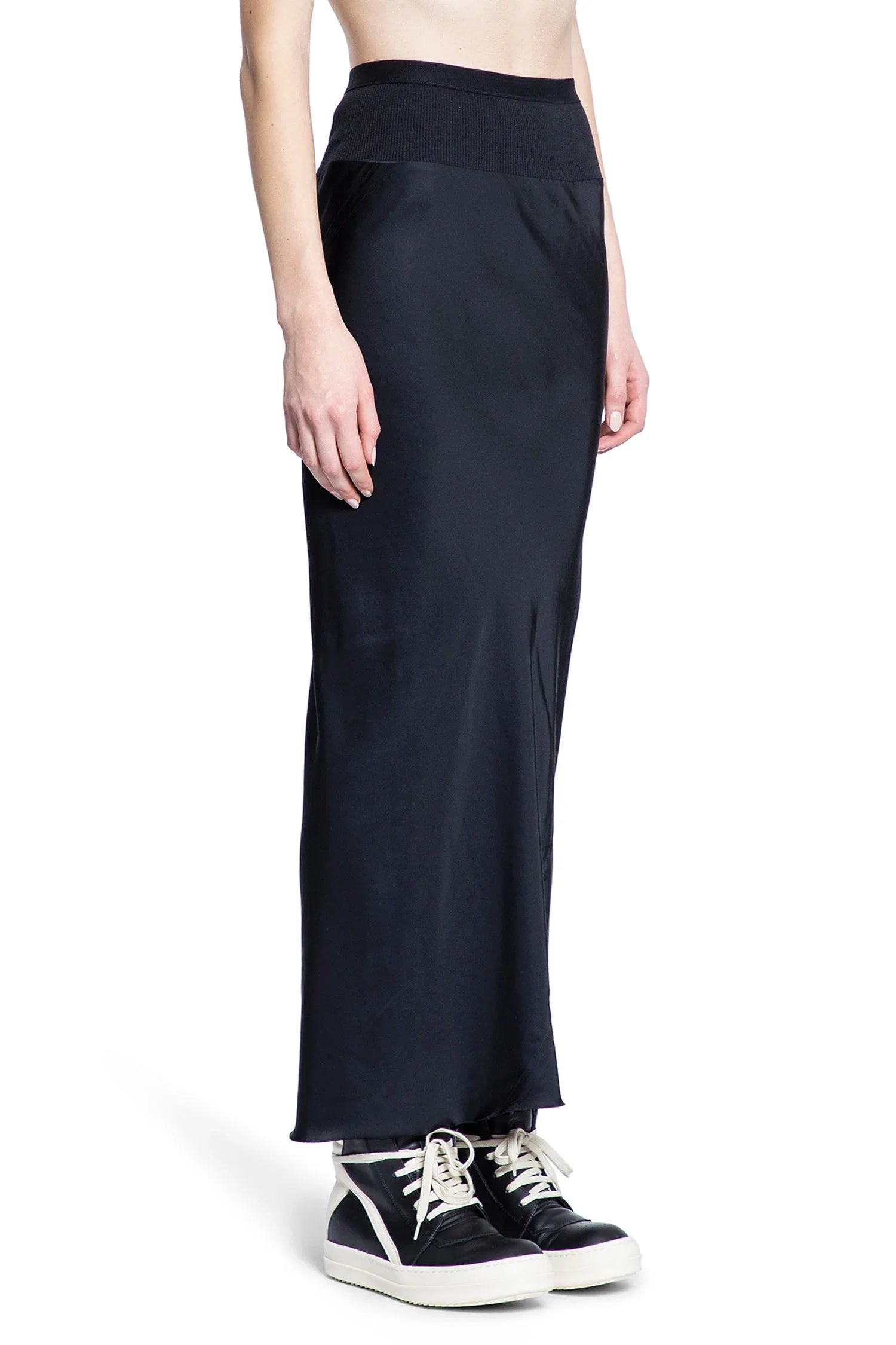 Hollywood Calf Bias Skirt in Washed Charmeuse - Antonioli.eu