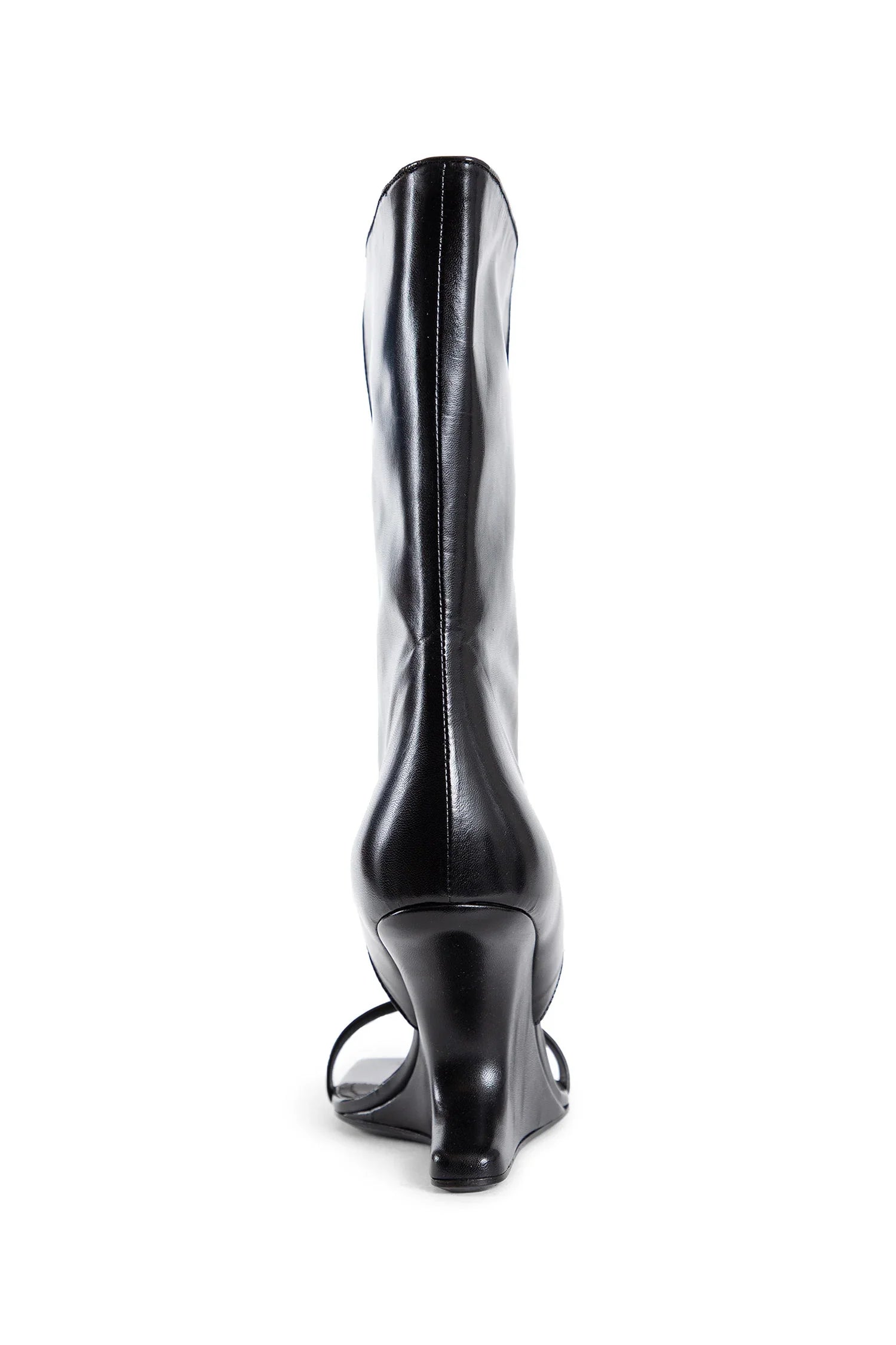 Hollywood winged cantilever in capretto leather - Antonioli.eu