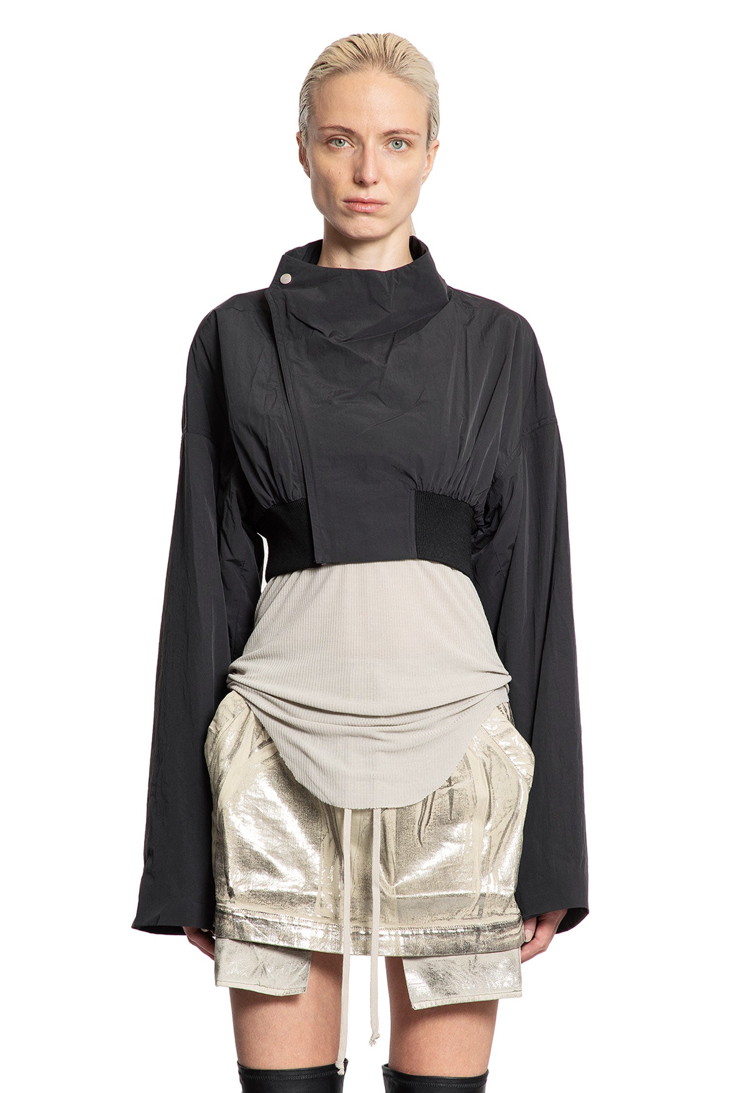 Concordians Hollywood Cropped Flight - Antonioli.eu