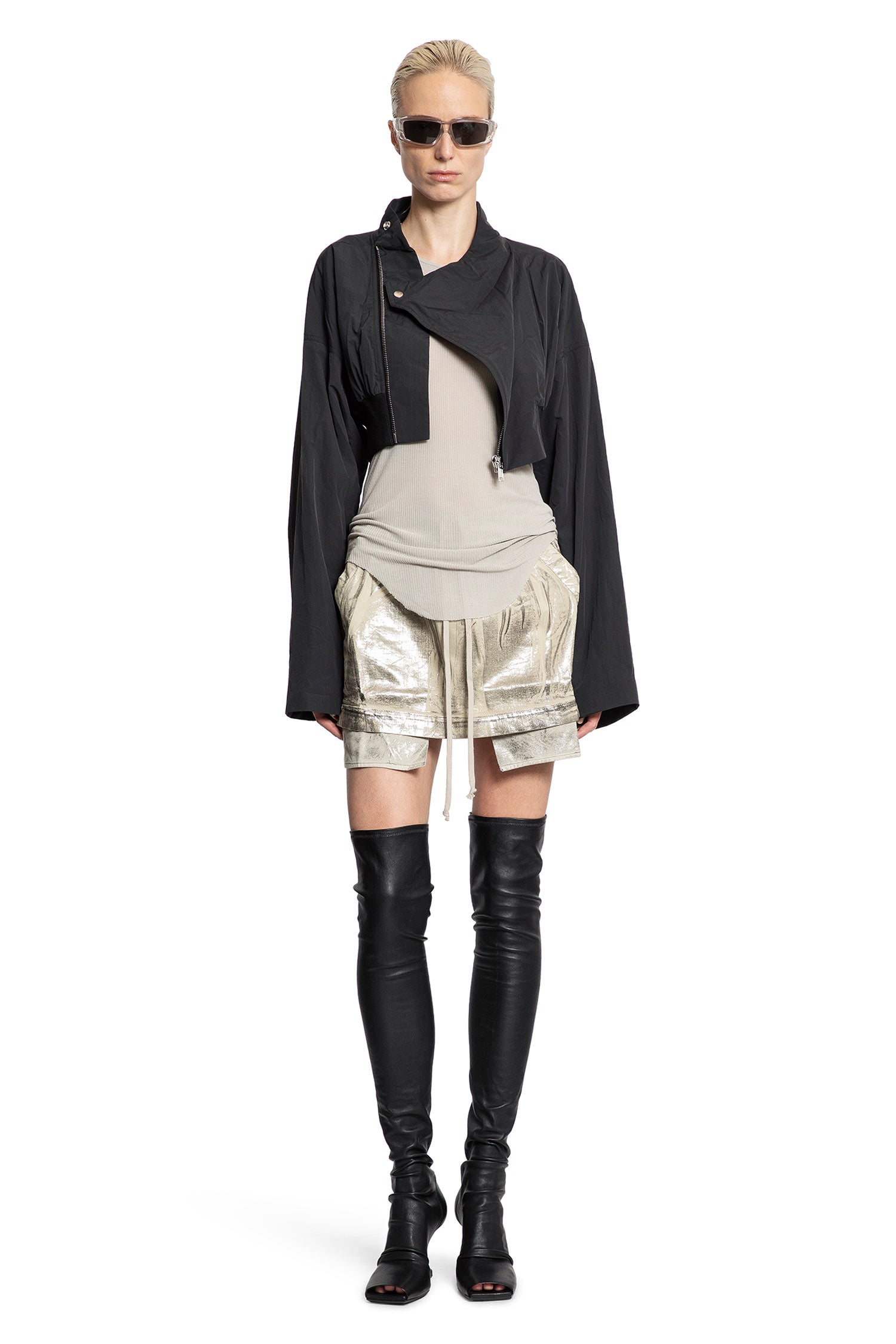 Concordians Hollywood Cropped Flight - Antonioli.eu