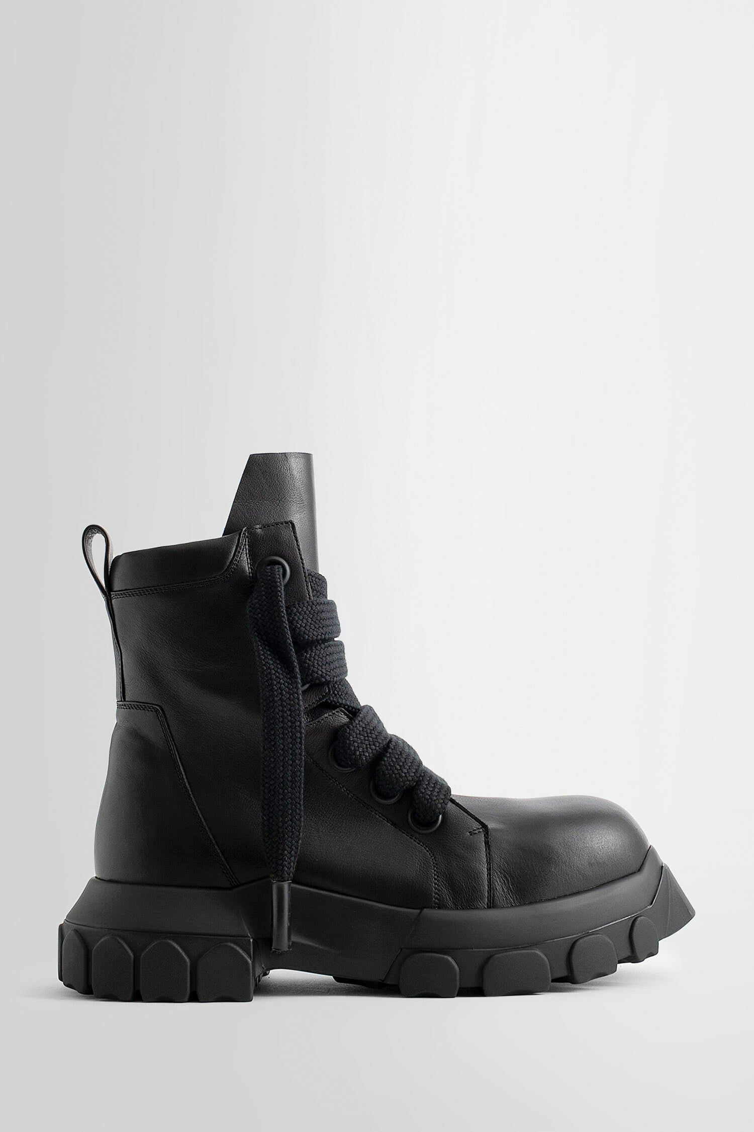 RICK OWENS MAN BLACK BOOTS - RICK OWENS - BOOTS | Antonioli