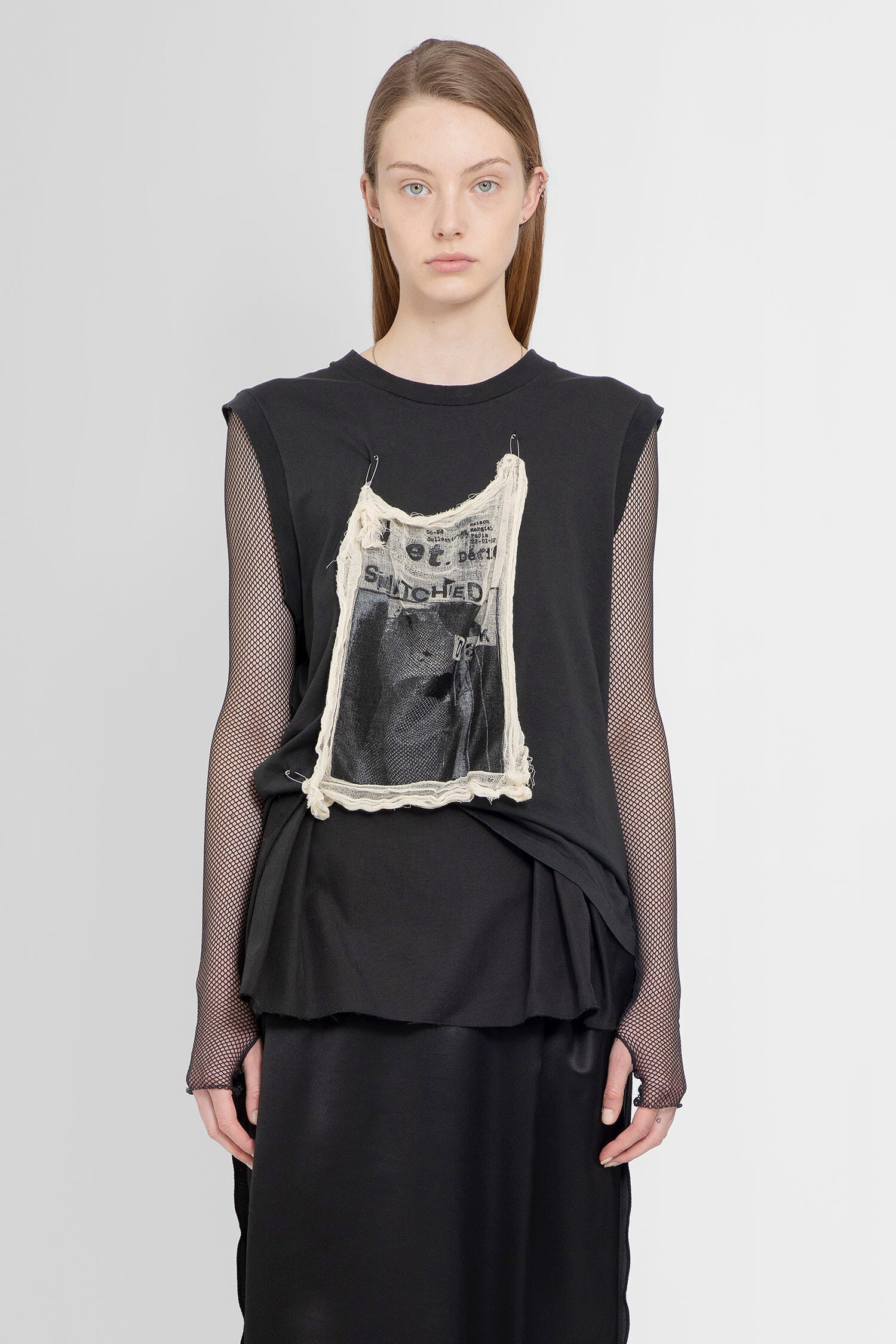 MAISON MARGIELA WOMAN BLACK T-SHIRTS