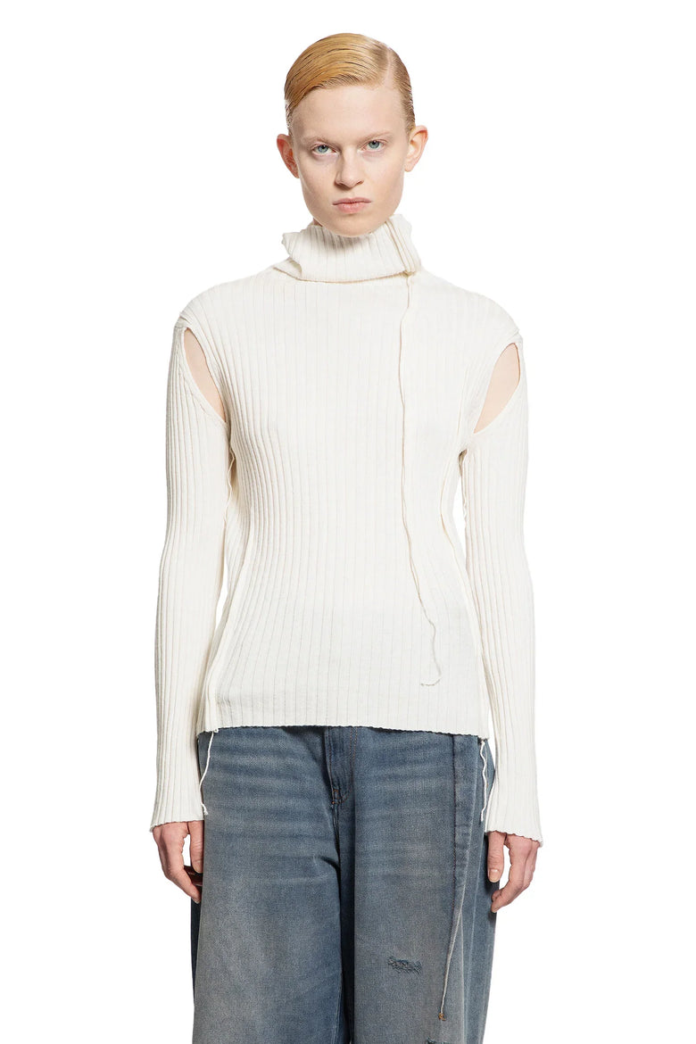 Cut-Out Turtleneck Sweater - Antonioli.eu