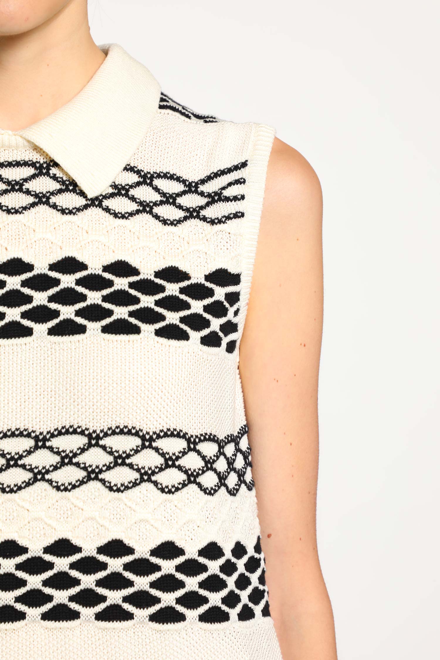 Vest in Cotton Jacquard