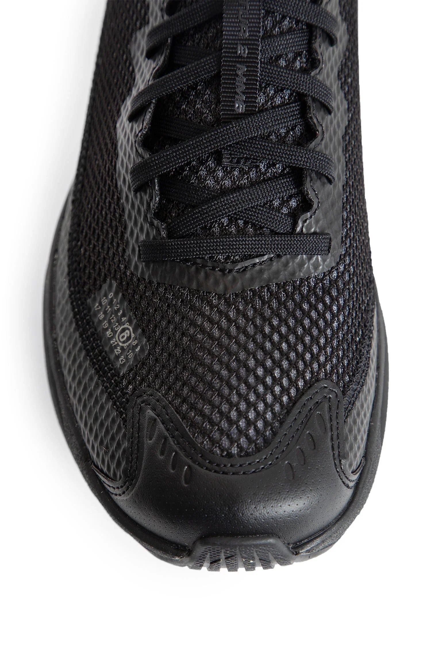 Salomon collaboration Spectur trainers - Antonioli.eu