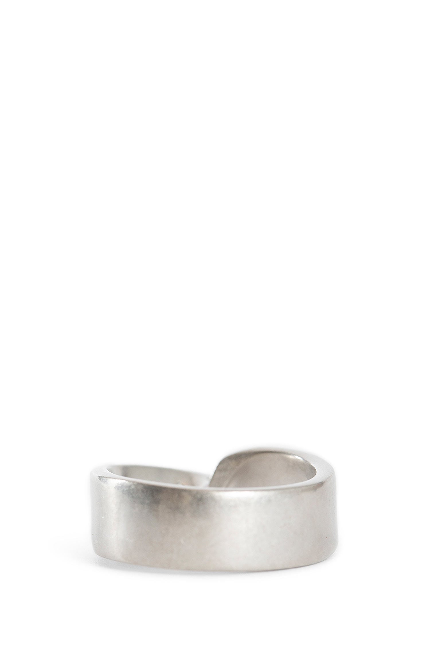 Twsited Numeric Ring