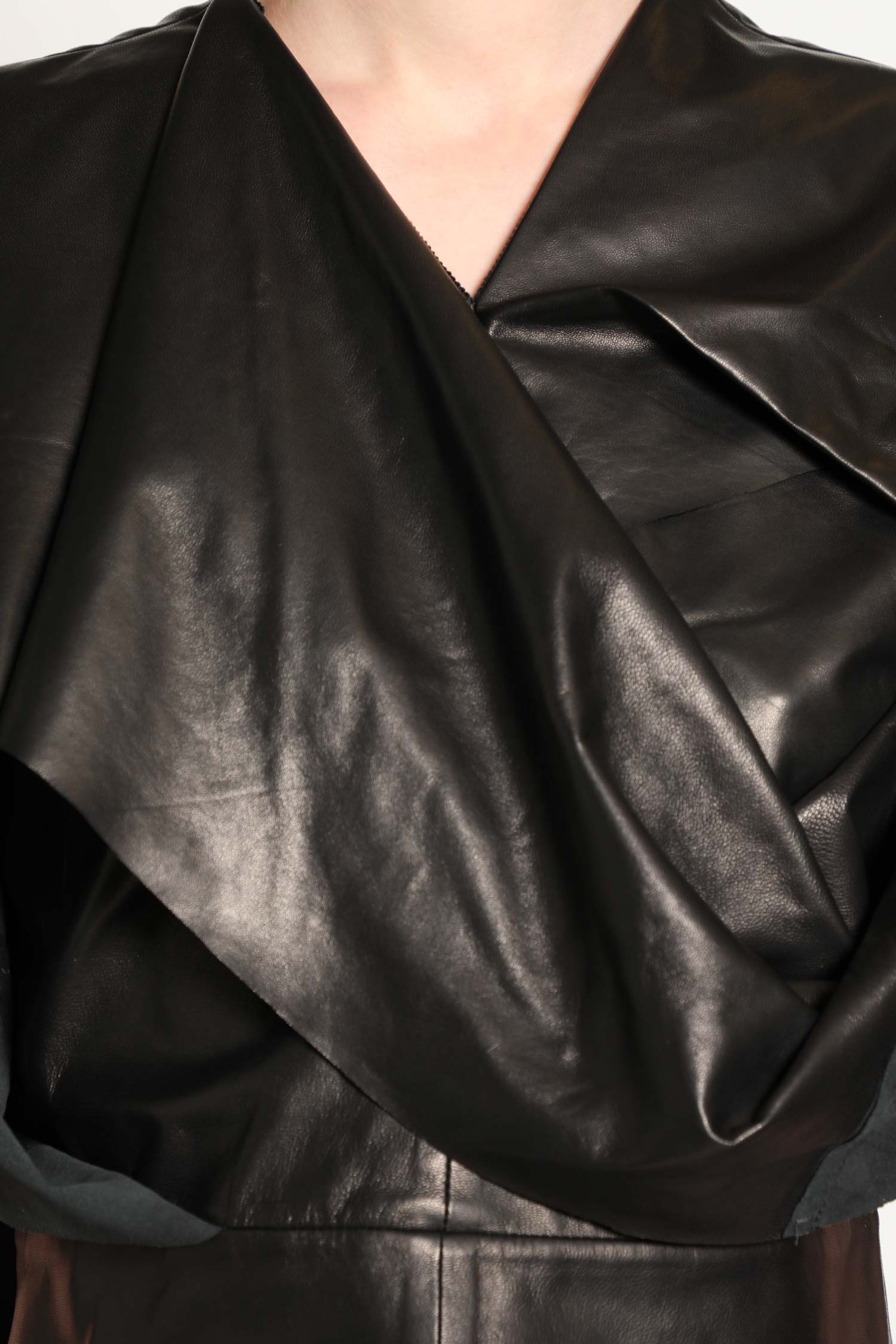 Leather Top with Floral Details - Antonioli.eu