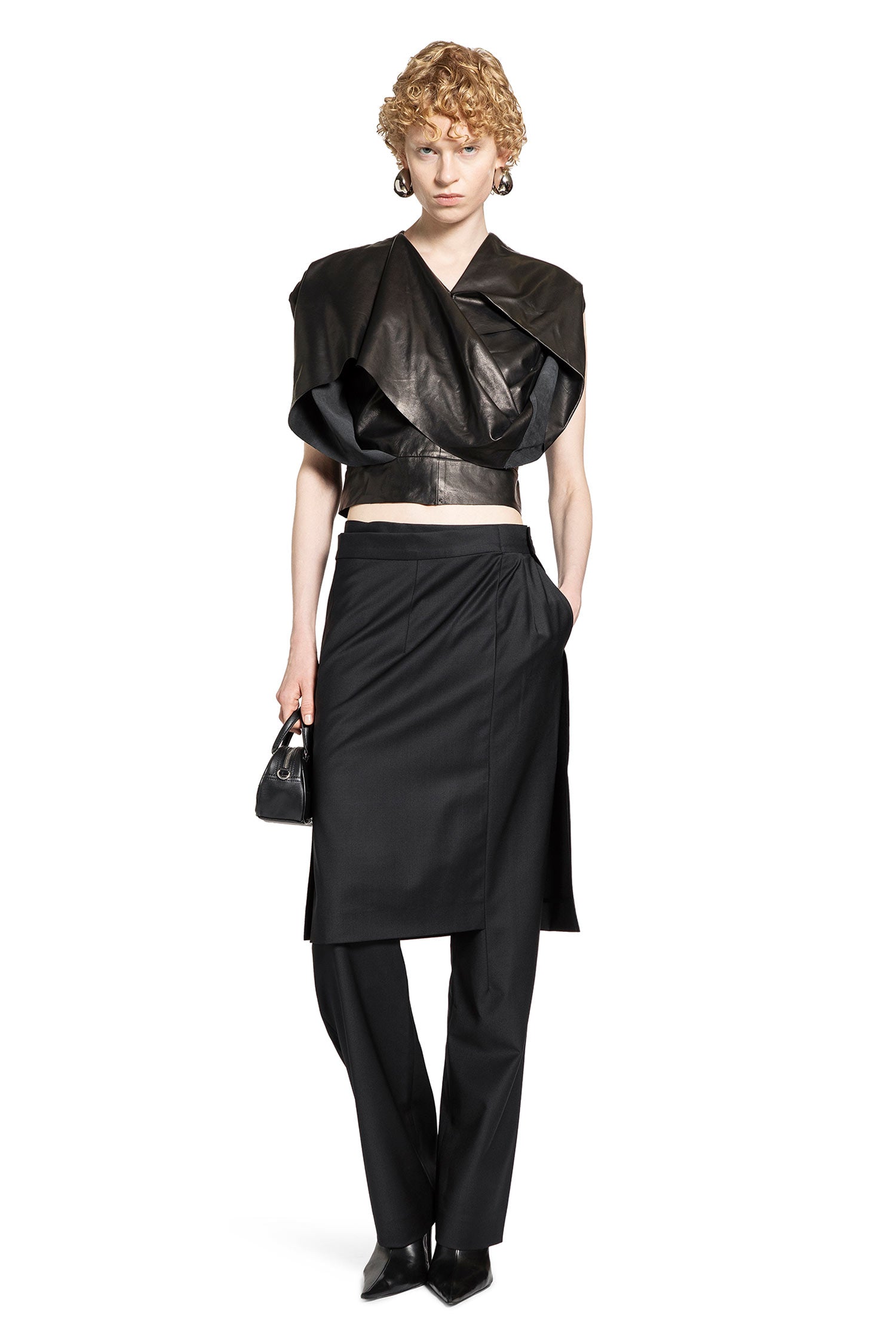 Leather Top with Floral Details - Antonioli.eu