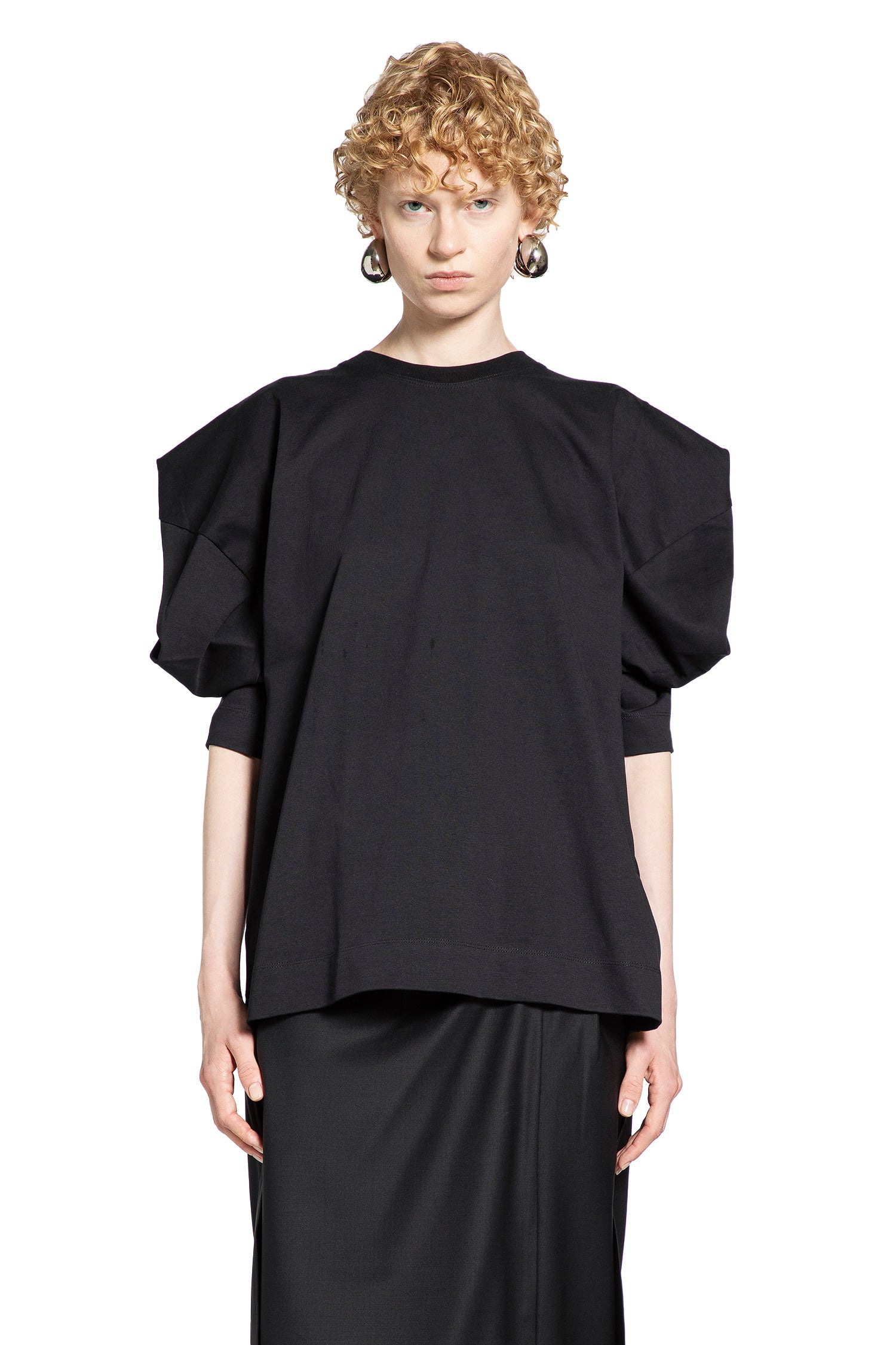 T-Shirt with Floral Details - Antonioli.eu