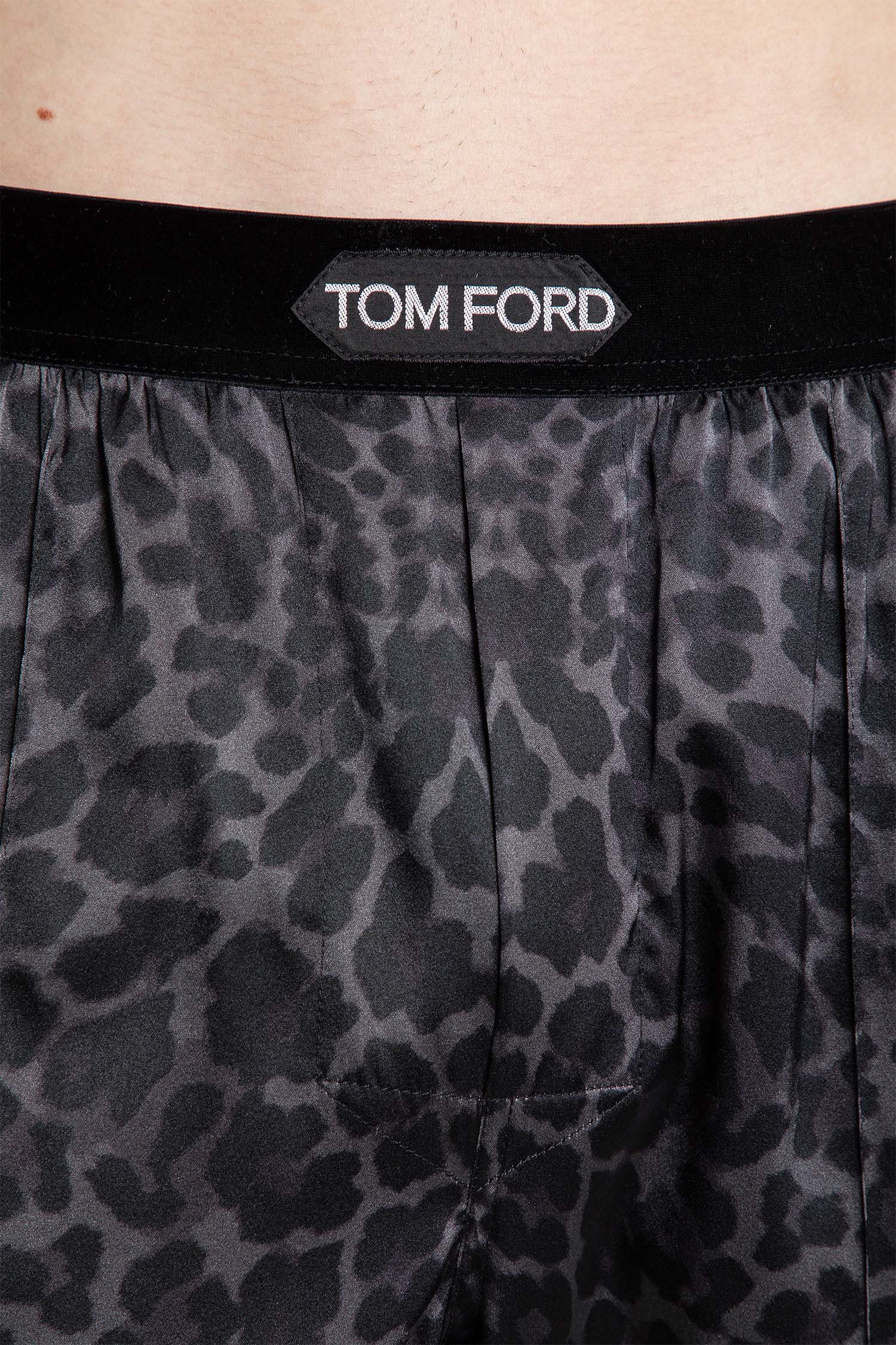 Reflective Leopard Print Pyjamas - Antonioli.eu