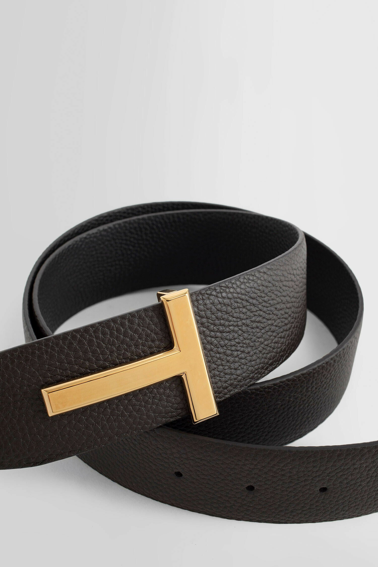 Soft Grain Leather T Icon Belt - Antonioli.eu