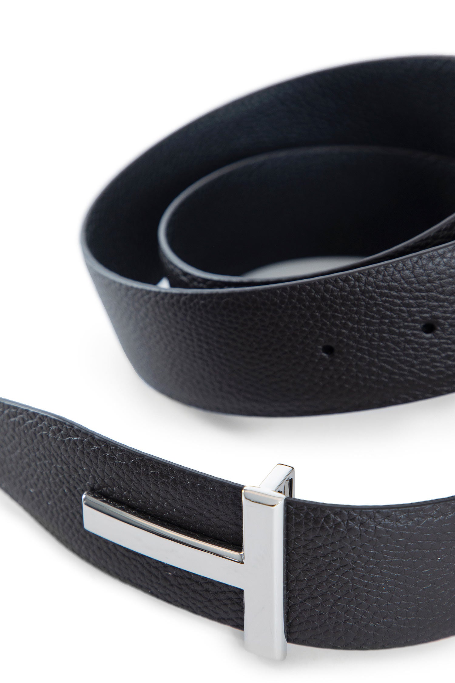 T Icon Belt in Grain Leather