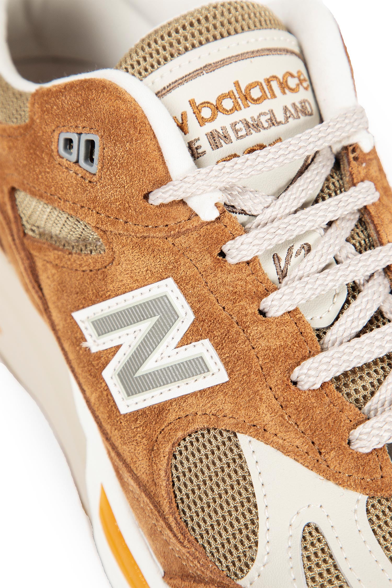NEW BALANCE MAN SNEAKERS - Antonioli.eu