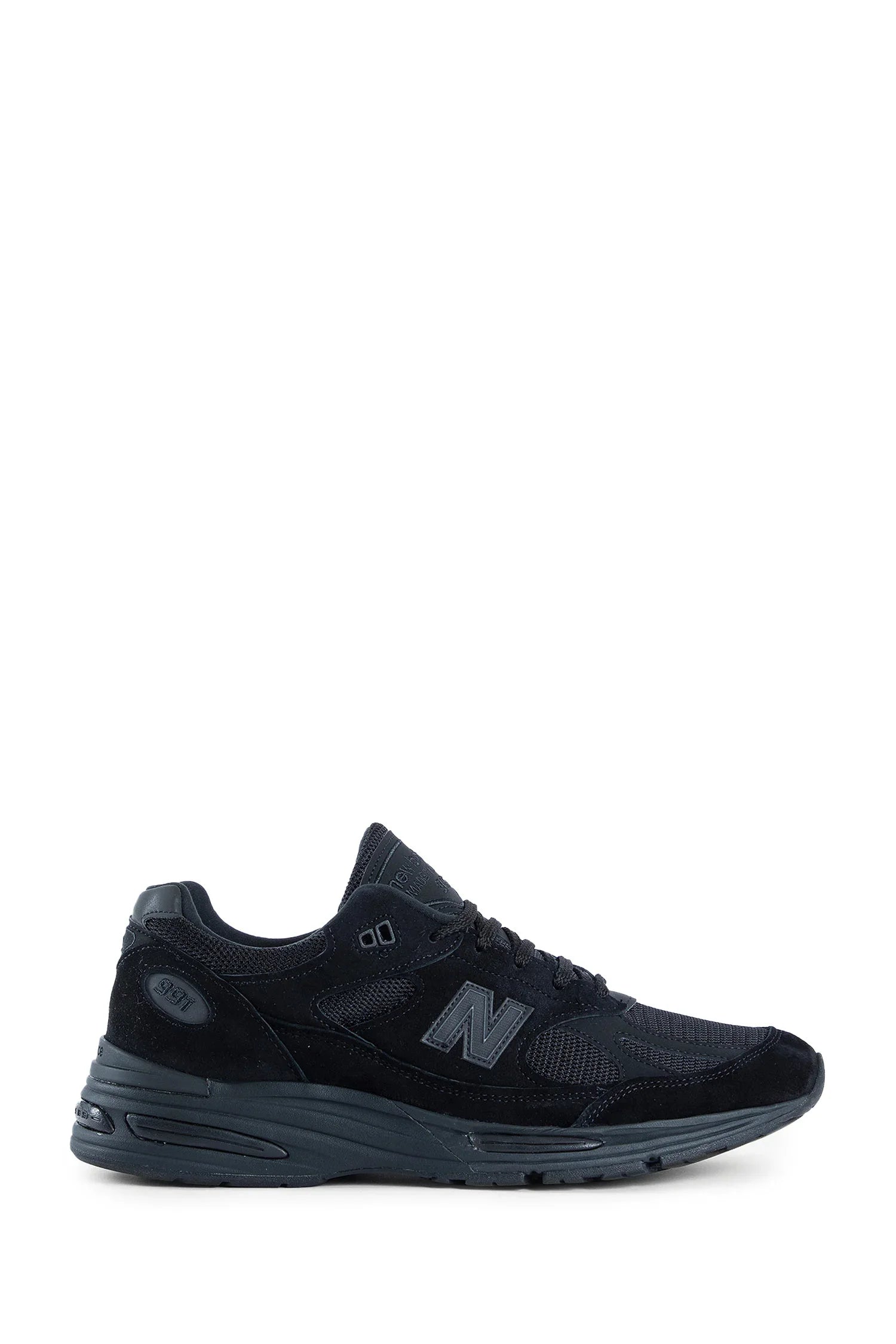 NEW BALANCE UNISEX BLACK SNEAKERS - Antonioli.eu