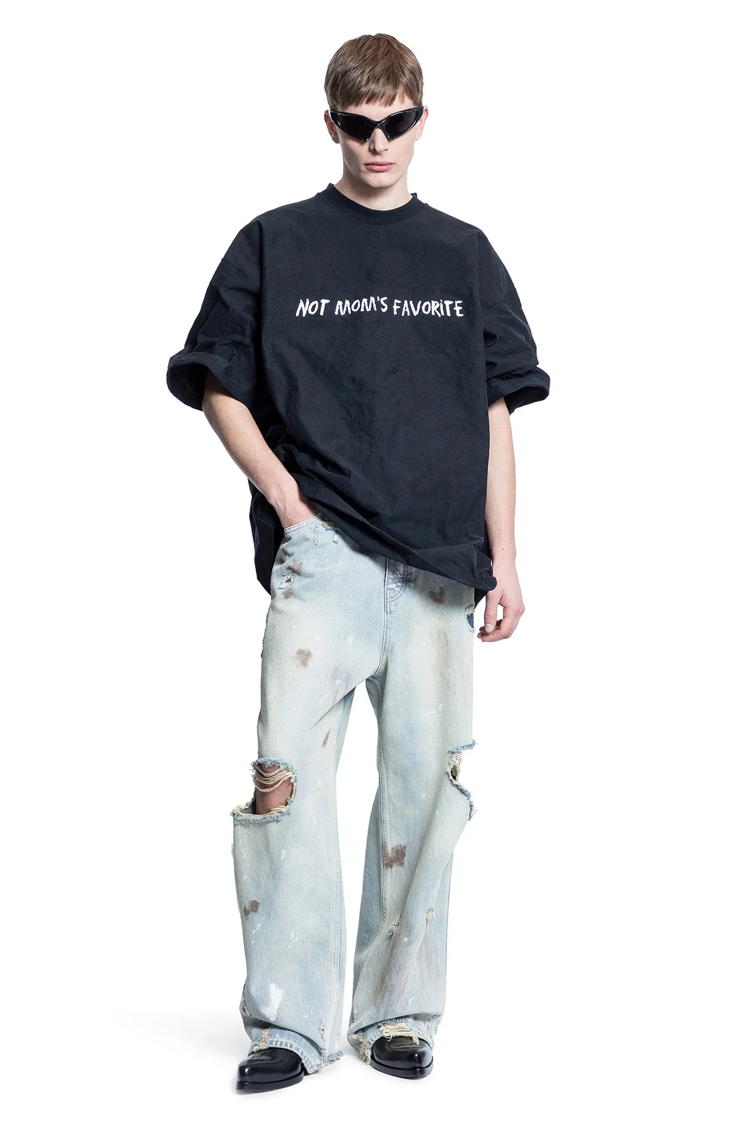Not Mom's Favourite T-Shirt - Antonioli.eu