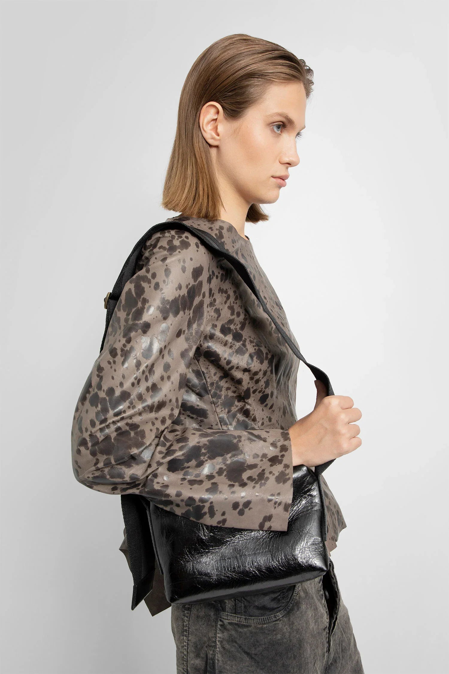 Small leather Shoulder Bag - Antonioli.eu