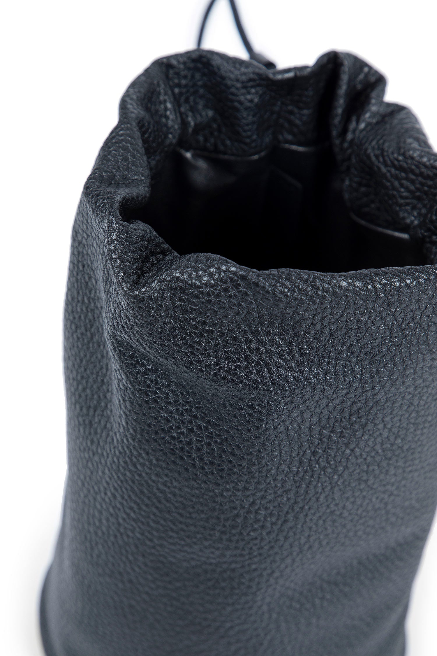 Sporty Pouch