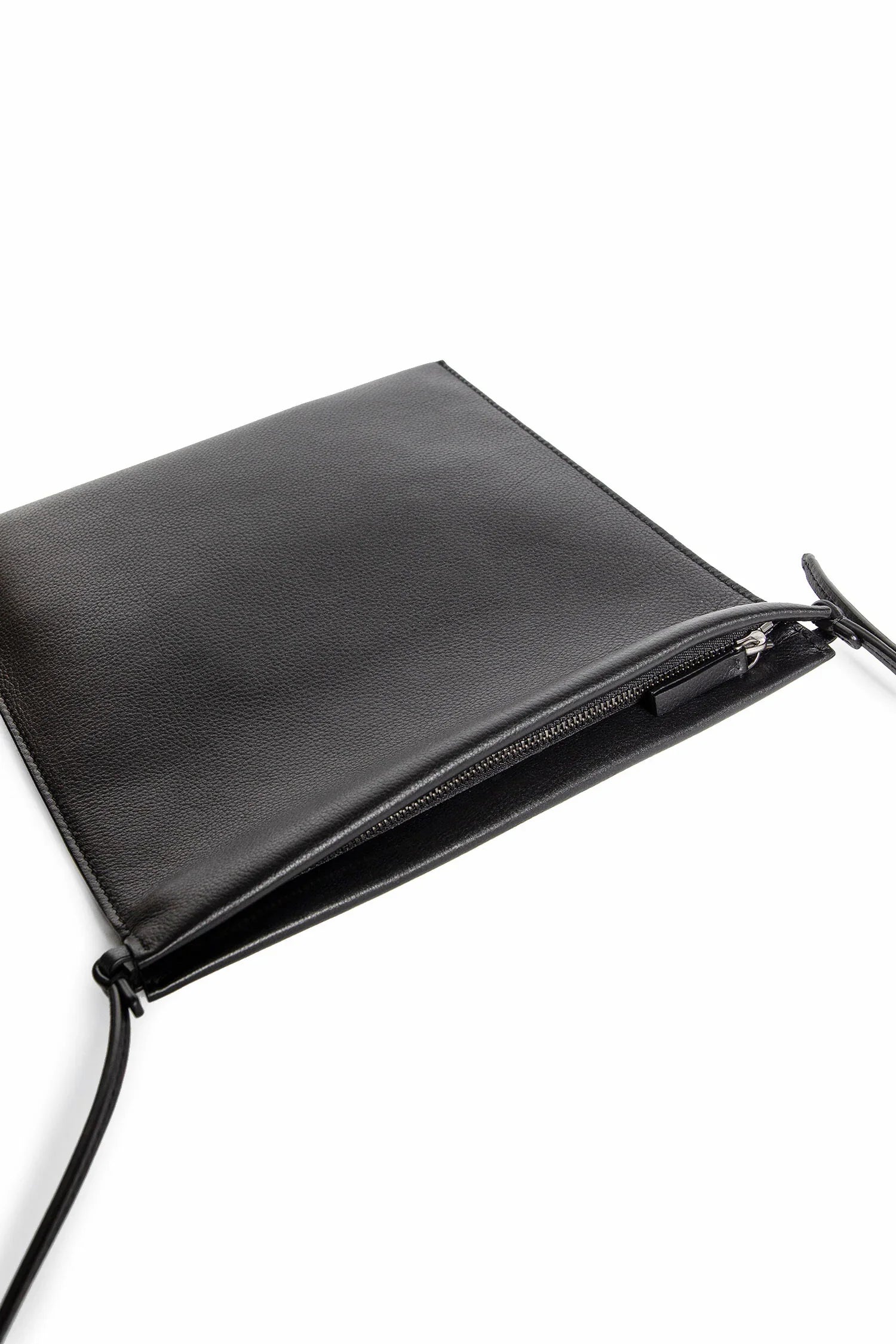 Medicine shoulder pouch - Antonioli.eu