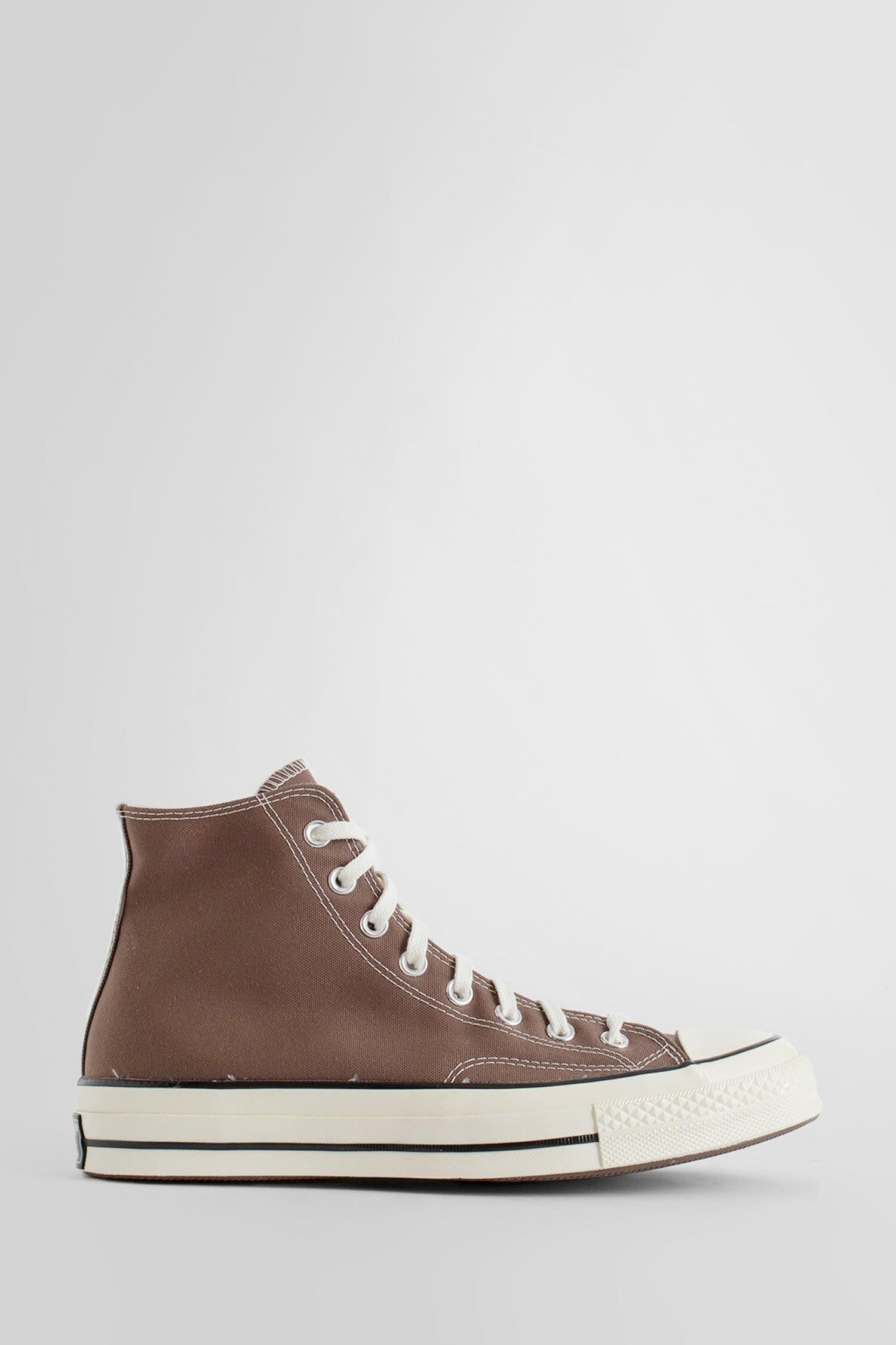 Ladies brown outlet converse