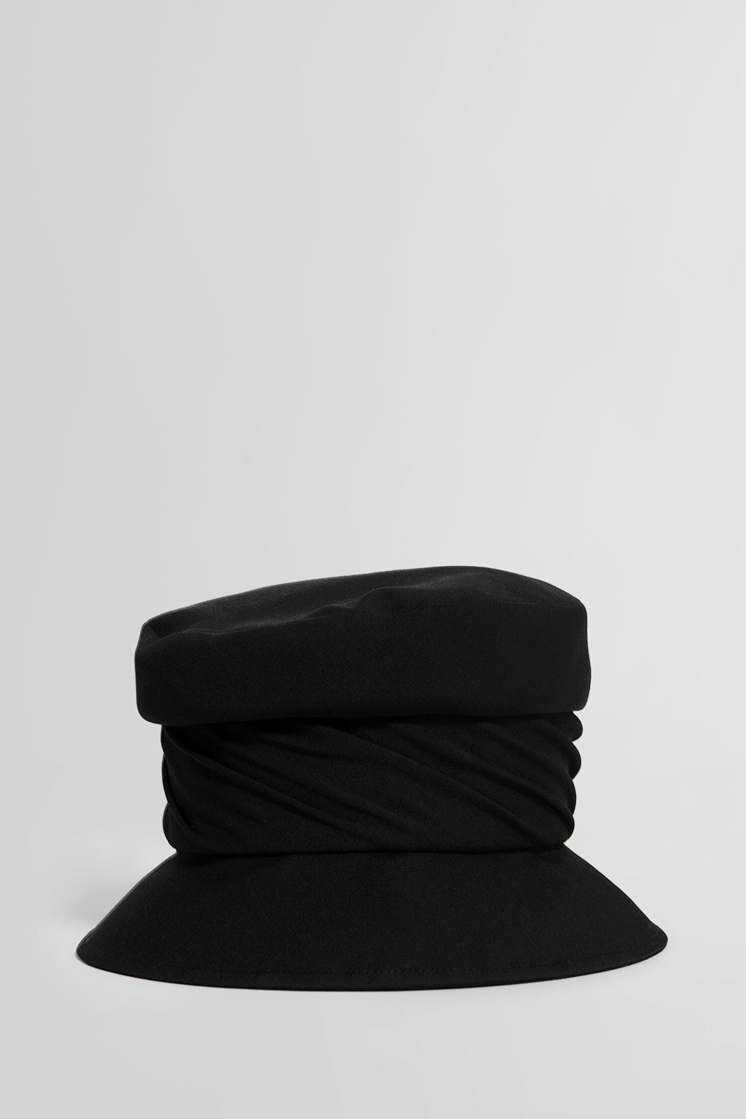 YOHJI YAMAMOTO WOMAN BLACK HATS - YOHJI YAMAMOTO - HATS | Antonioli