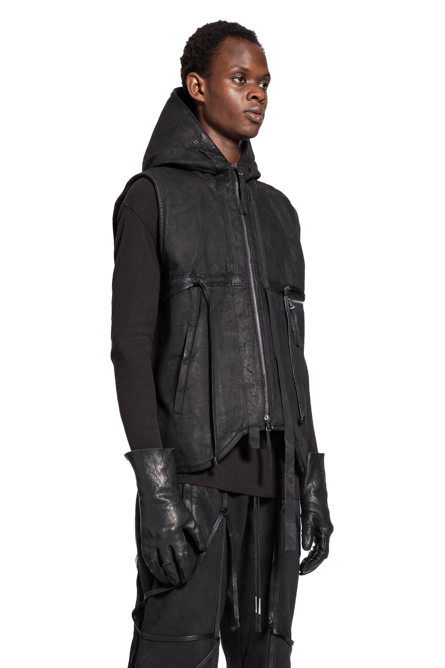 BORIS BIDJAN SABERI MAN BLACK VESTS