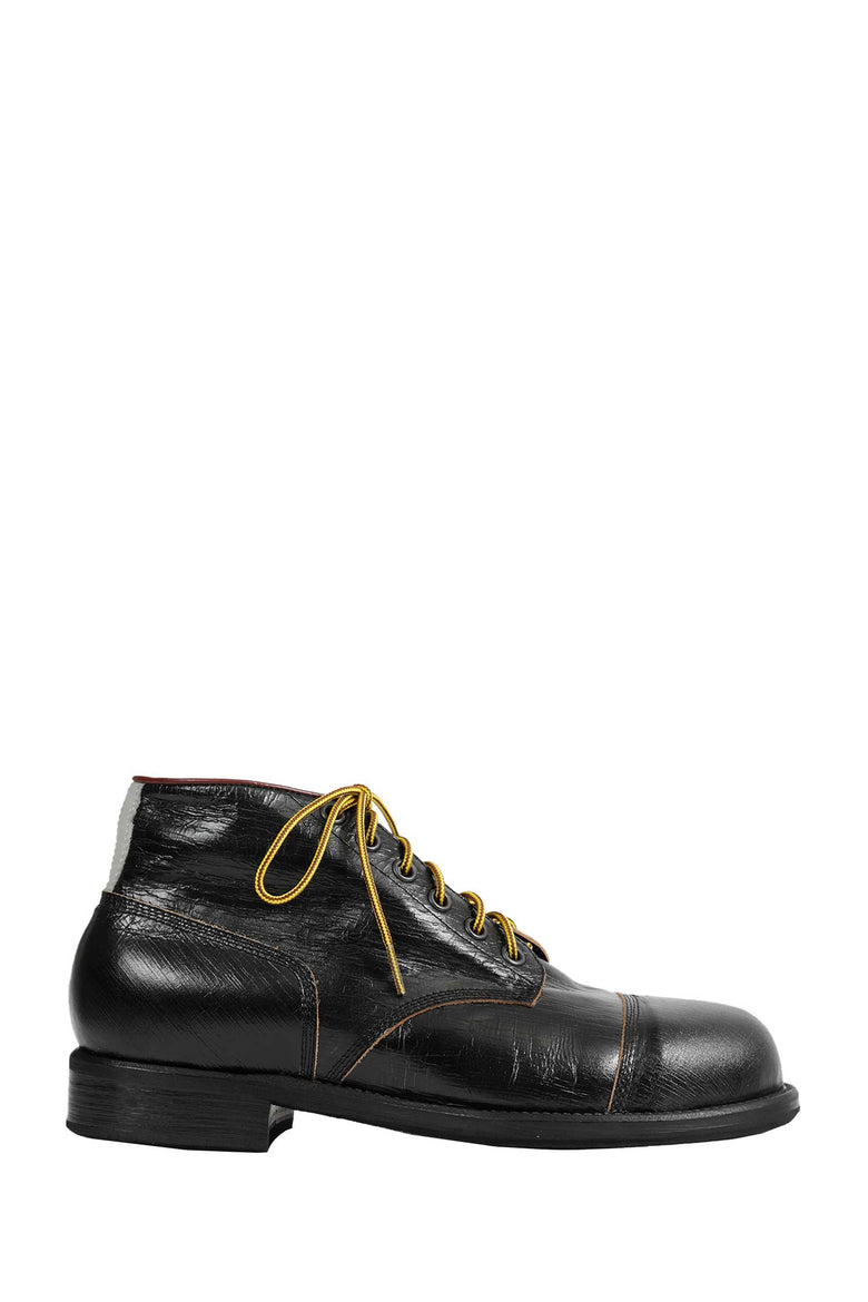 ENFANTS RICHES DÉPRIMÉS Charlie Boots man