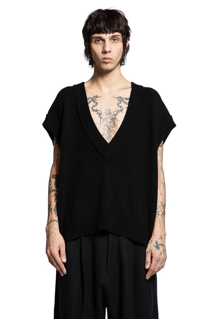 Sleeveless V-Neck Sweater