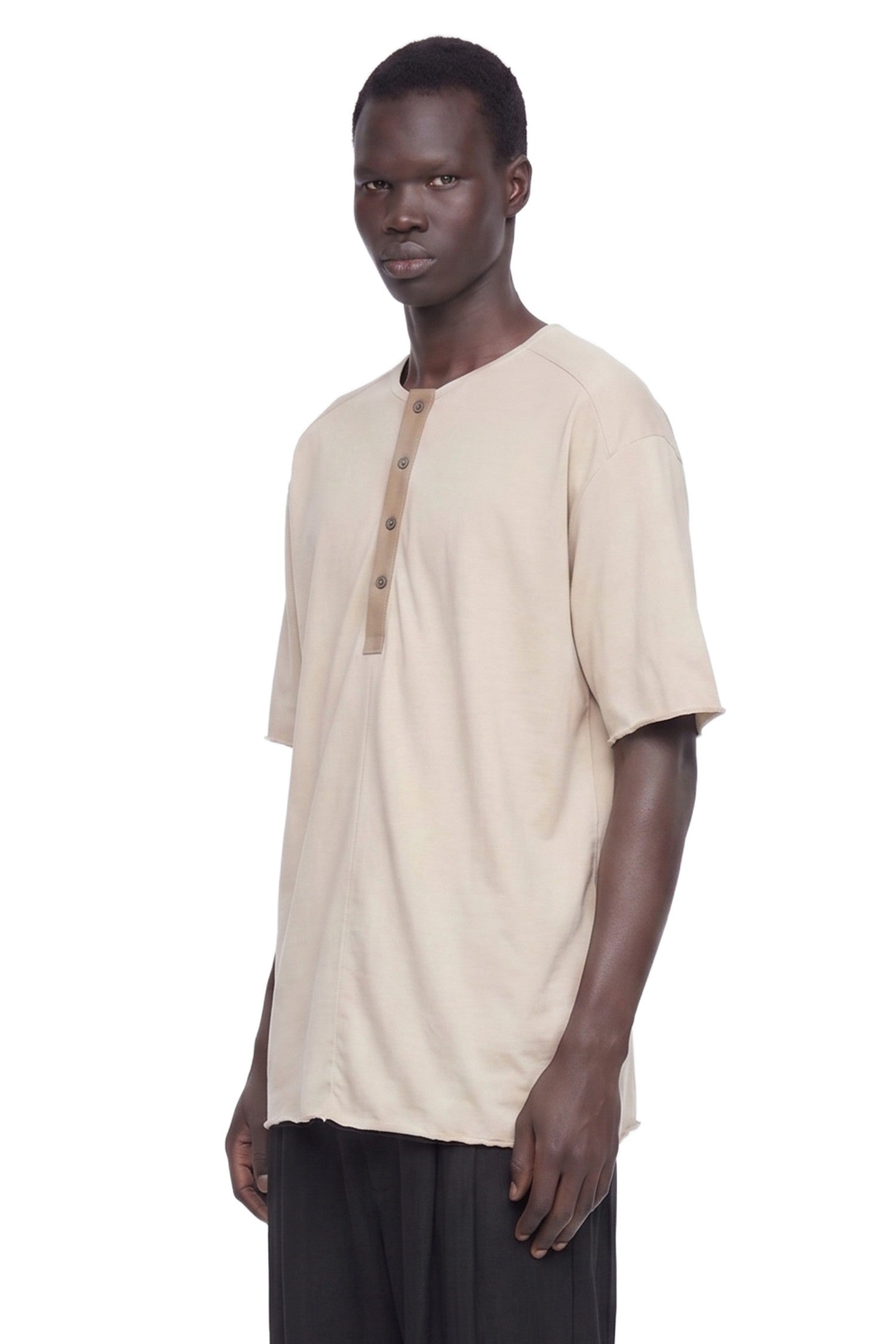 ZIGGY CHEN Henley Neck Gathered T-Shirt man
