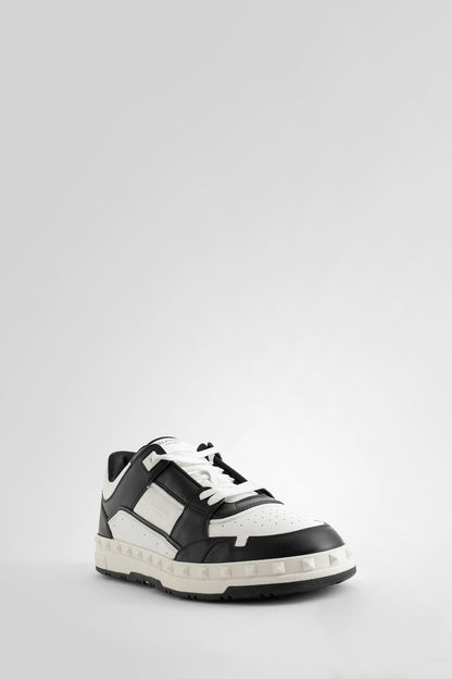 VALENTINO MAN BLACK&WHITE SNEAKERS