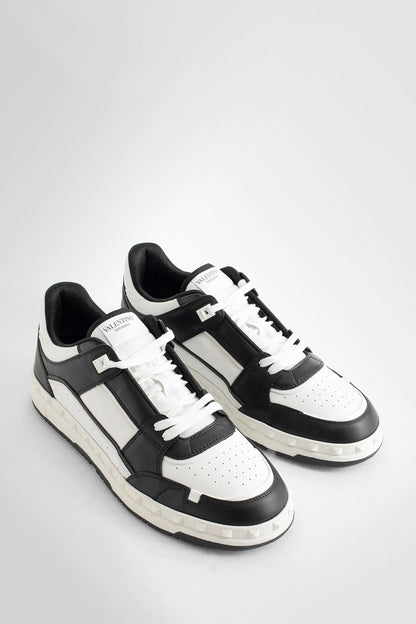 VALENTINO MAN BLACK&WHITE SNEAKERS