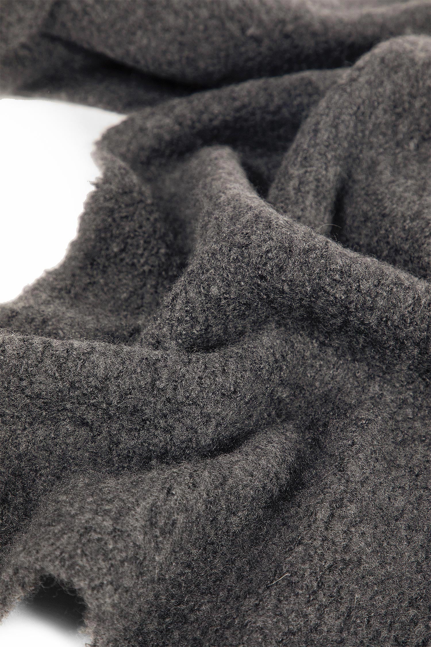 Luthgard Scarf